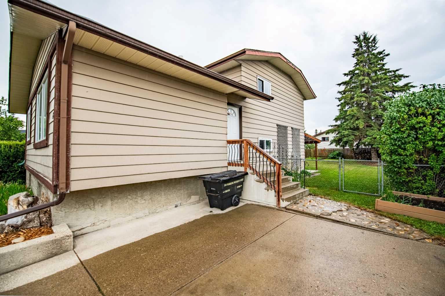 12 Opal Close — photo 4