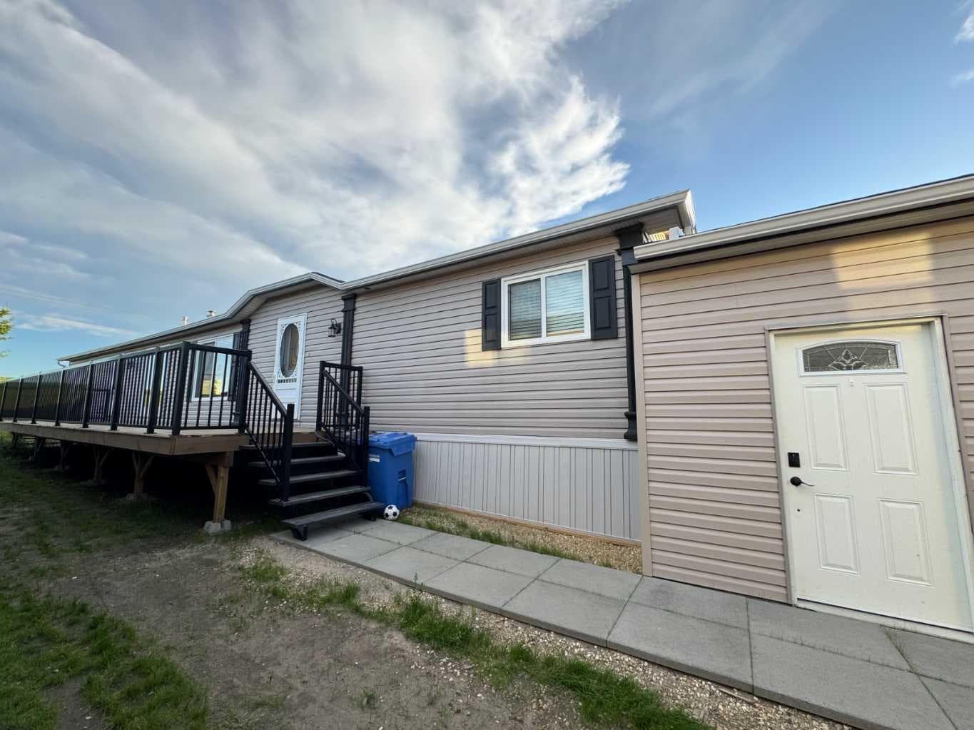 18 McKay Place — photo 2
