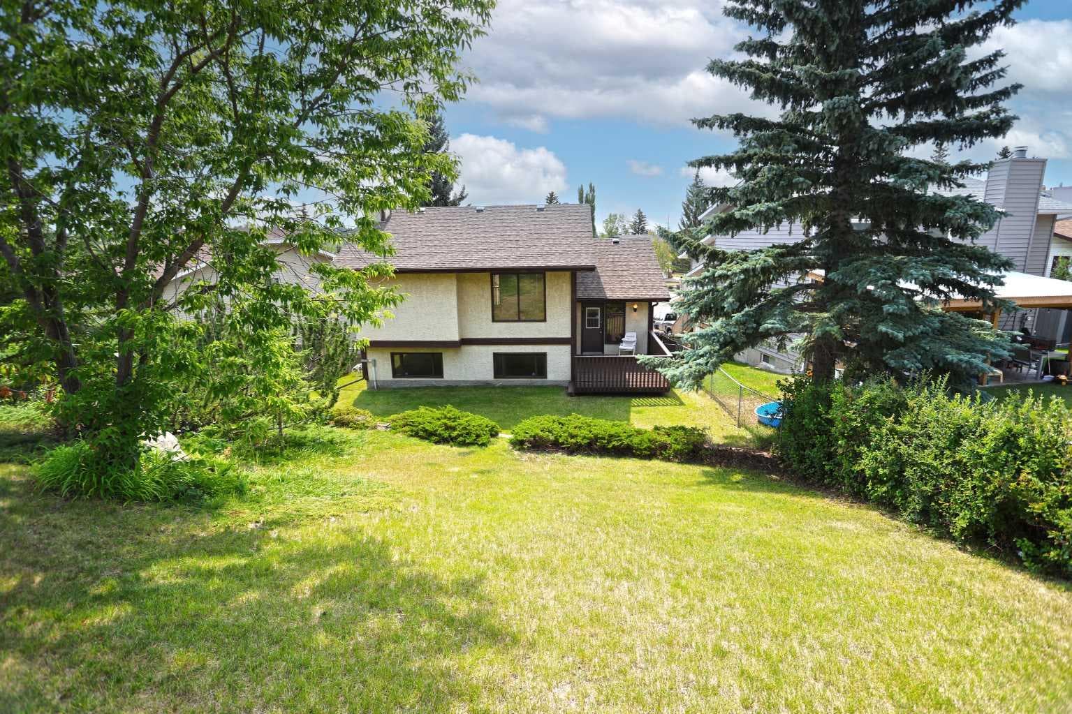 52 Edgeland Road NW — photo 4