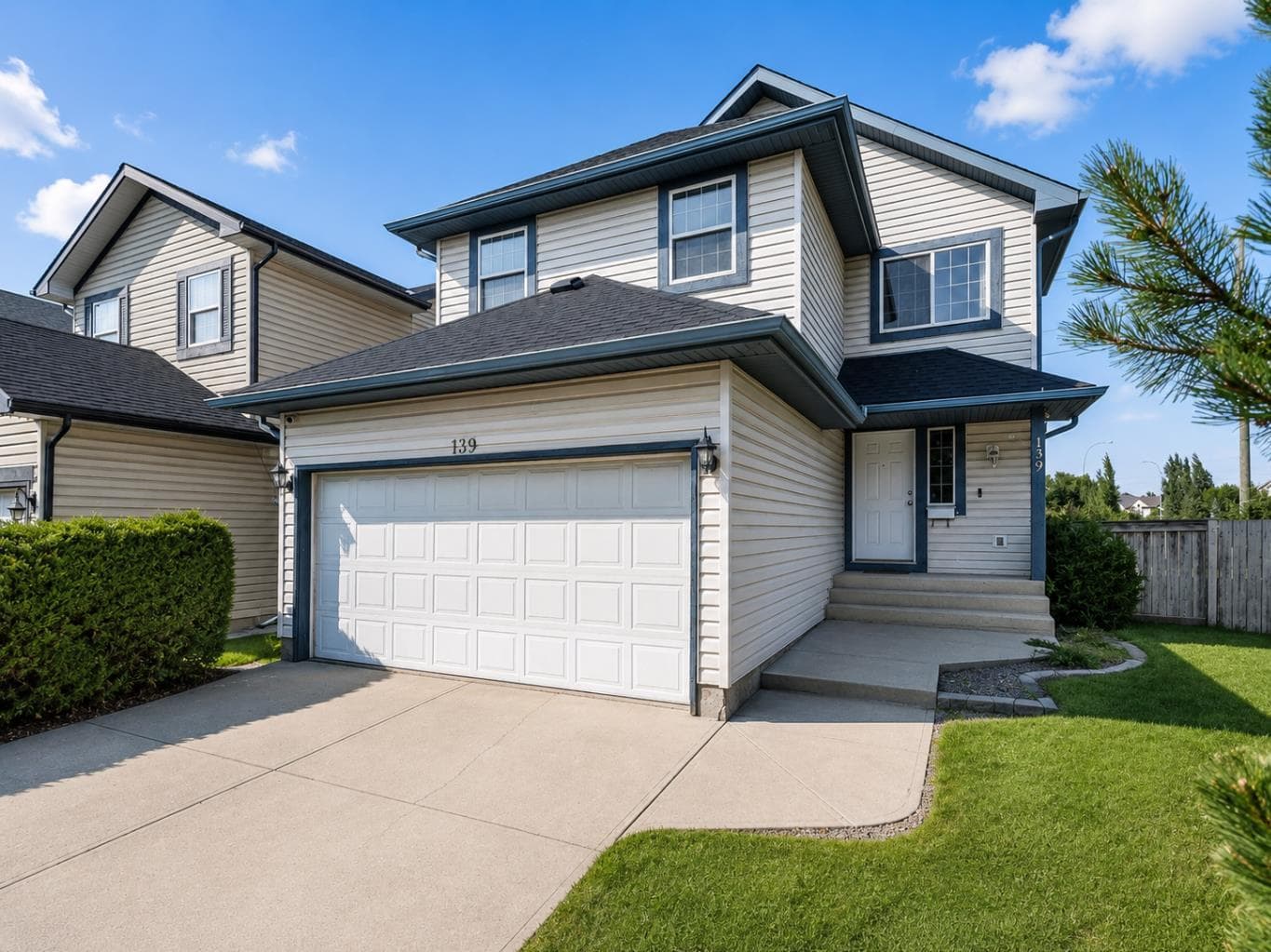 139 Bridlewood Circle SW — photo 2