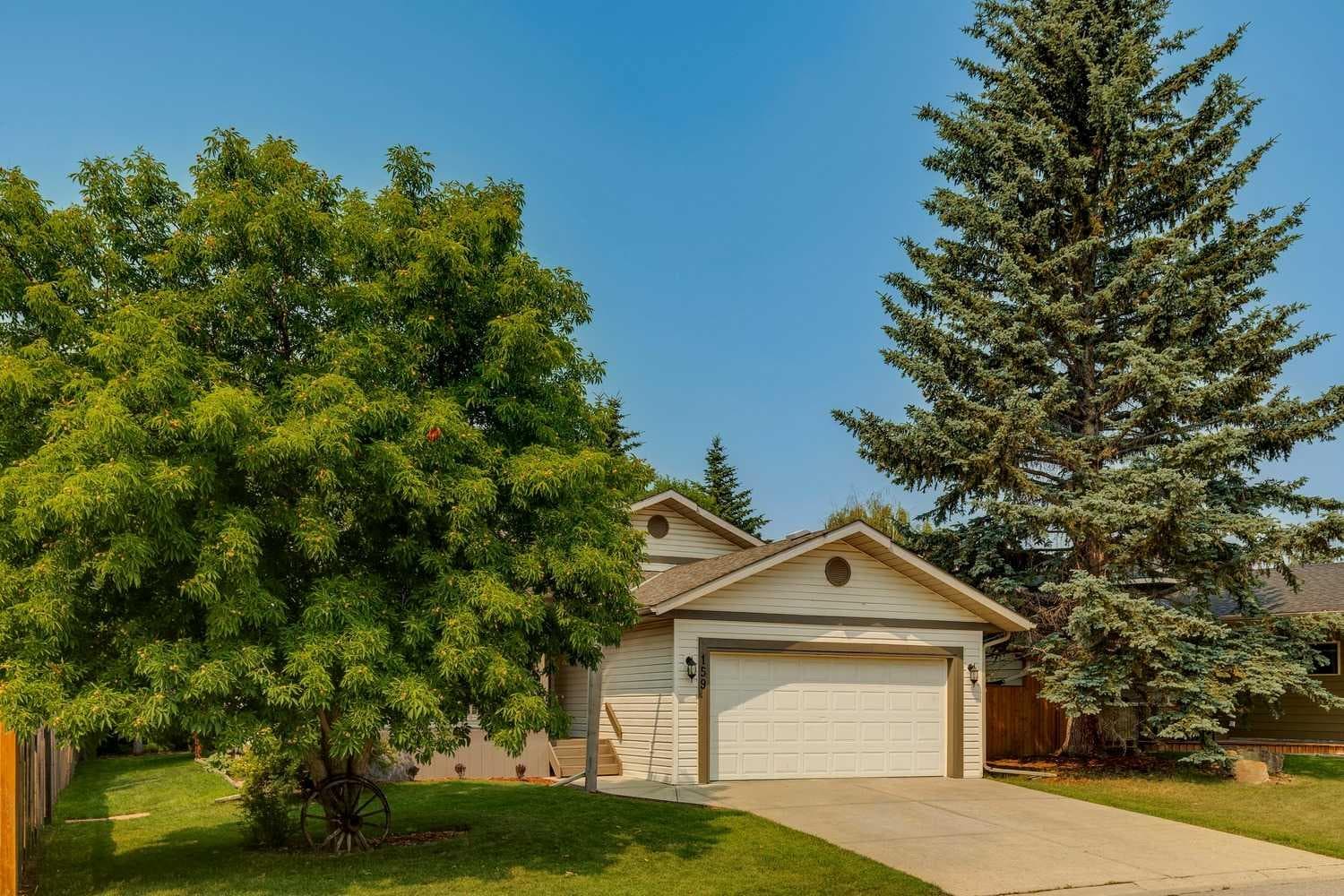 159 Woodbend Way — photo 3