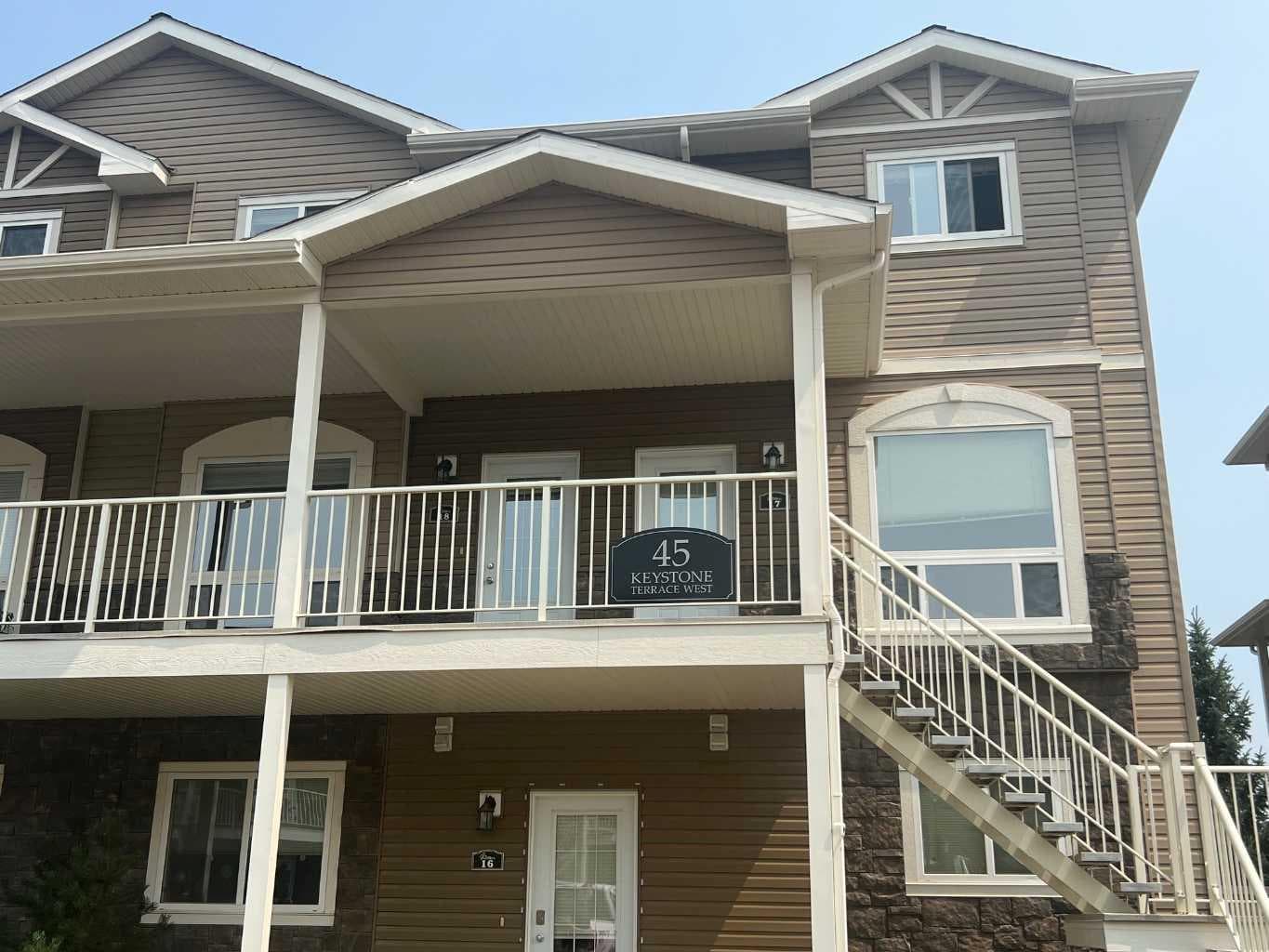 18, 45 Keystone Terrace W — photo 1