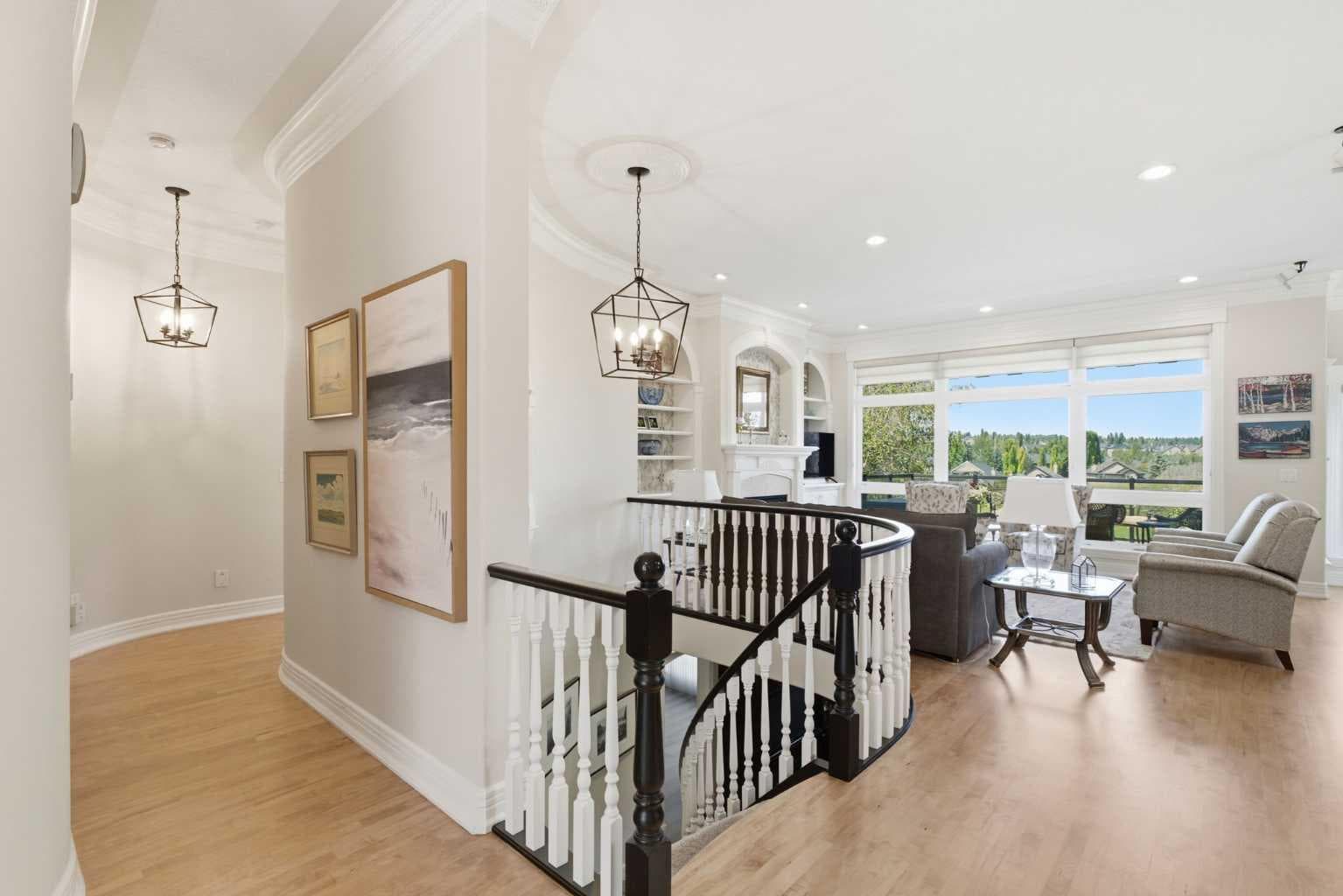 167 Valley Ridge Green NW — photo 4