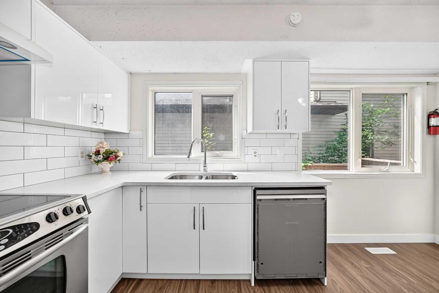 37 Martingrove Way NE — photo 5