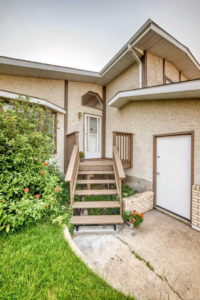 37 Kennings Crescent — photo 2