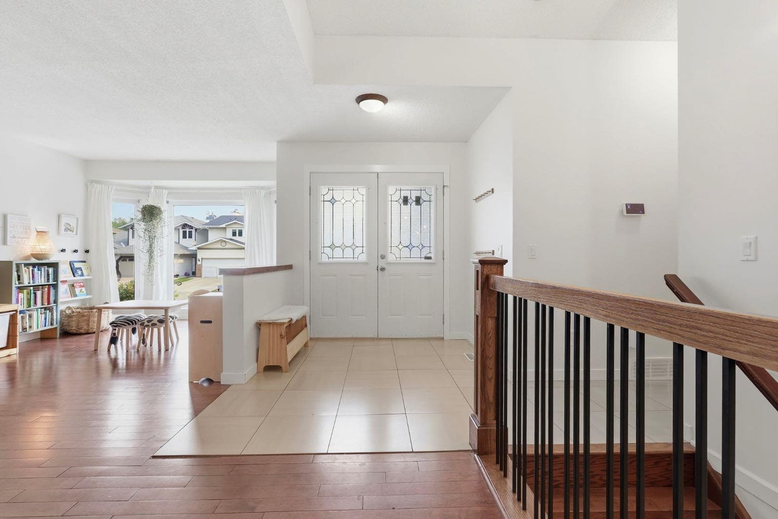 420 Douglasbank Court SE — photo 5
