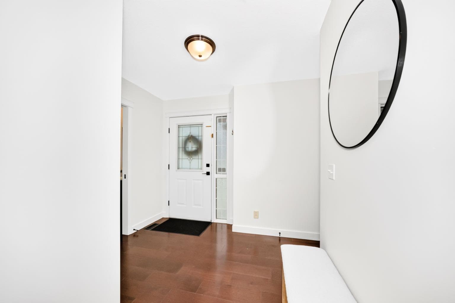 262 Coventry Court NE — photo 4