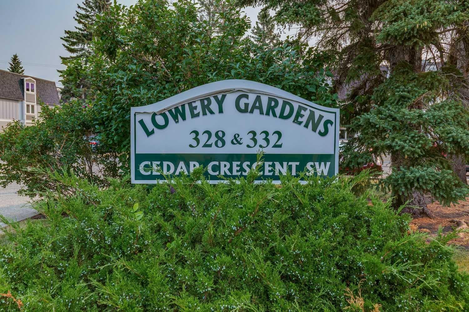204, 328 Cedar Crescent SW — photo 2