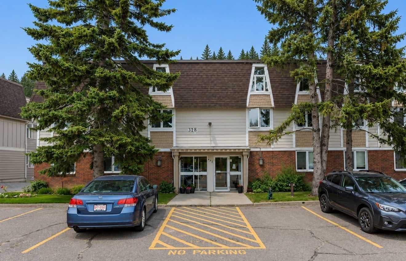 204, 328 Cedar Crescent SW — photo 4