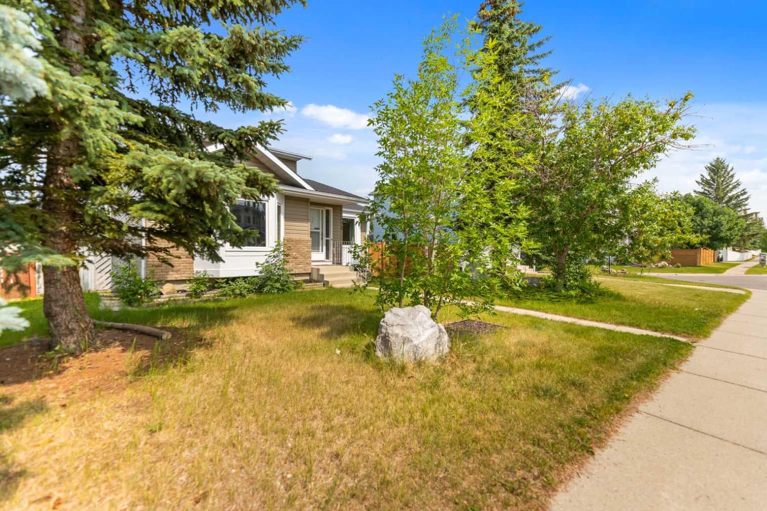 226 Sandstone Drive NW — photo 2