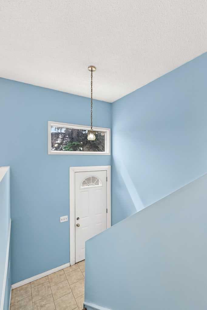 148 Fonda Drive SE — photo 4
