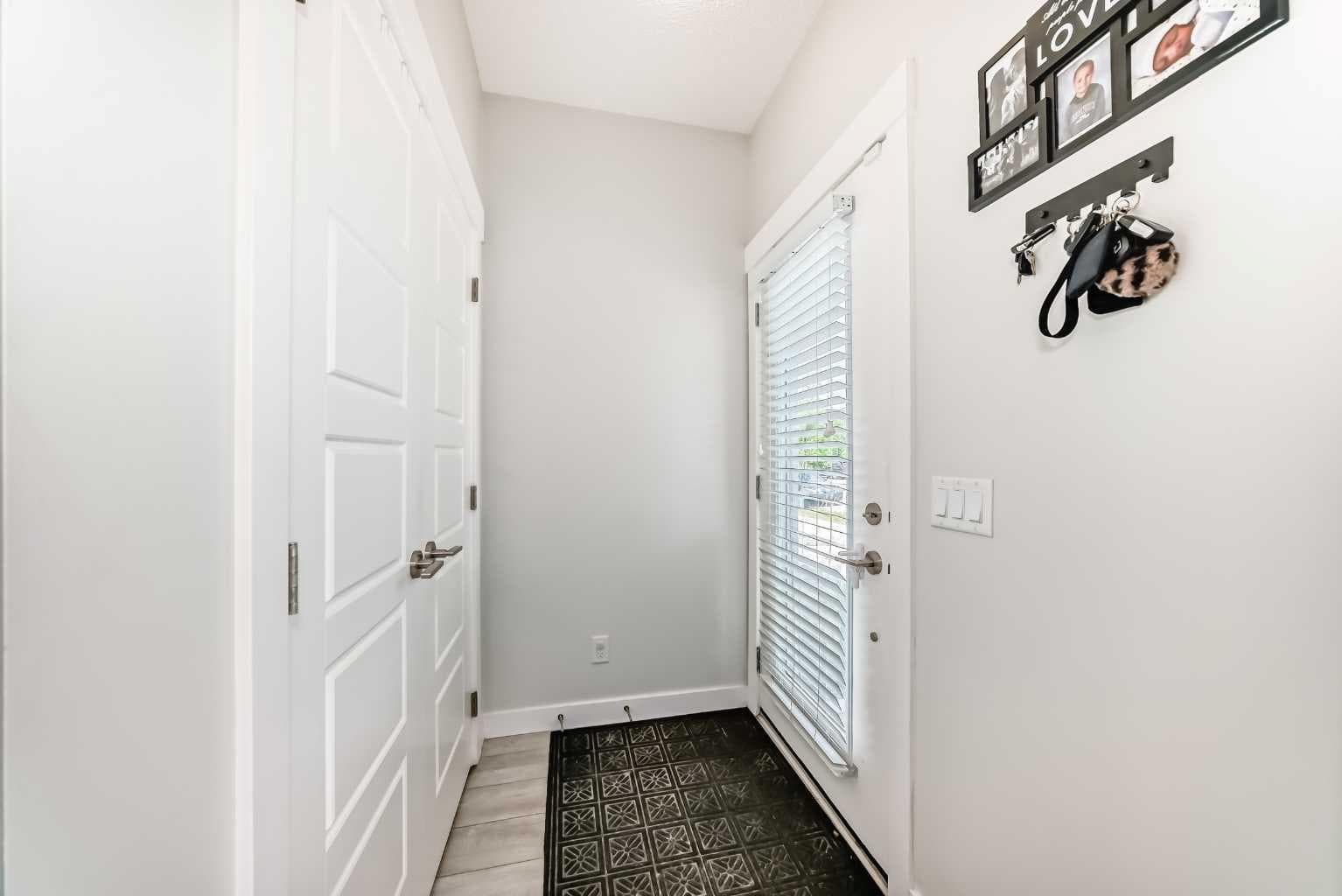 107 Lucas Boulevard NW — photo 5