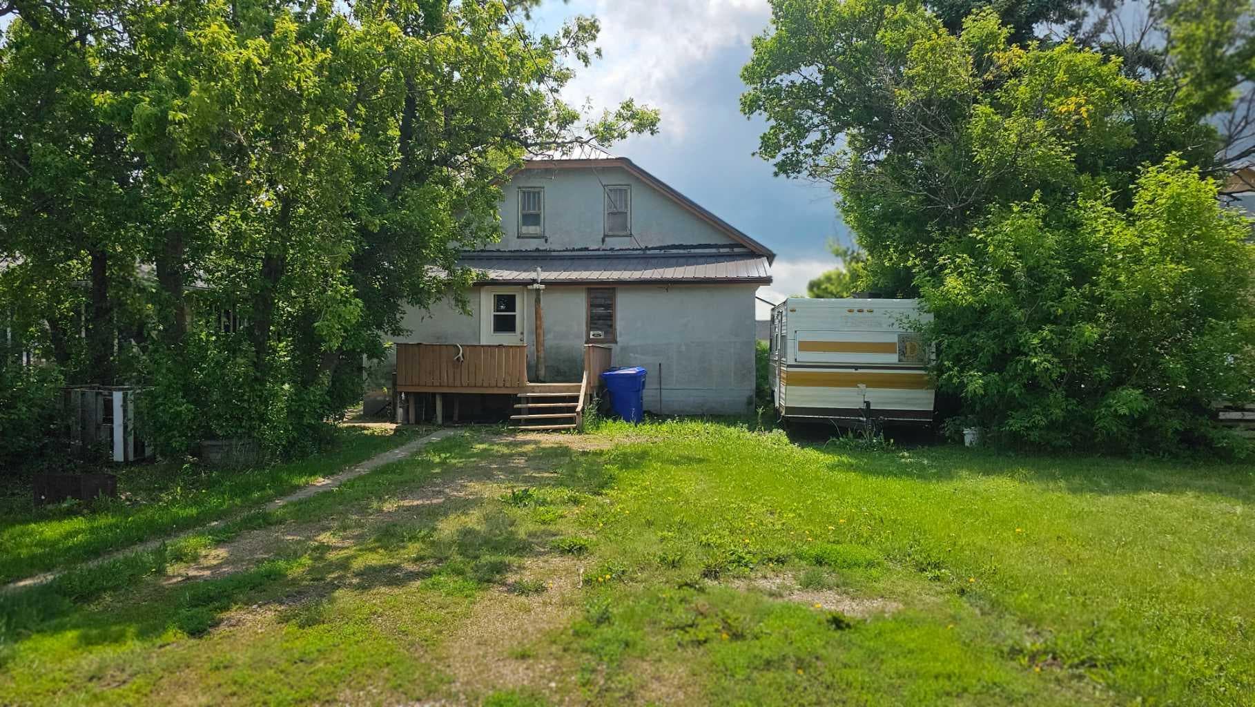 4729 Windsor Avenue — photo 2