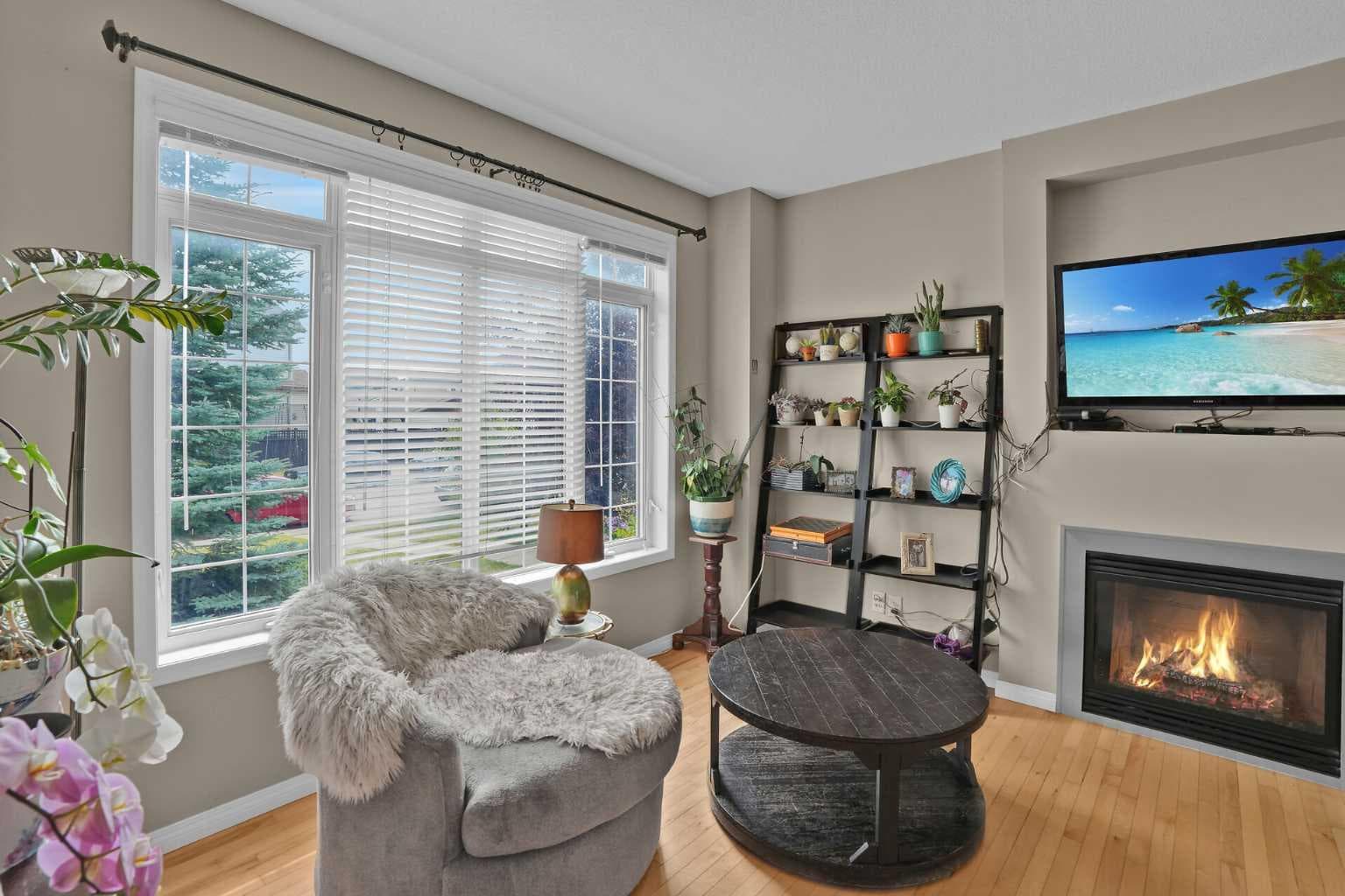 31 Walden Manor SE — photo 2