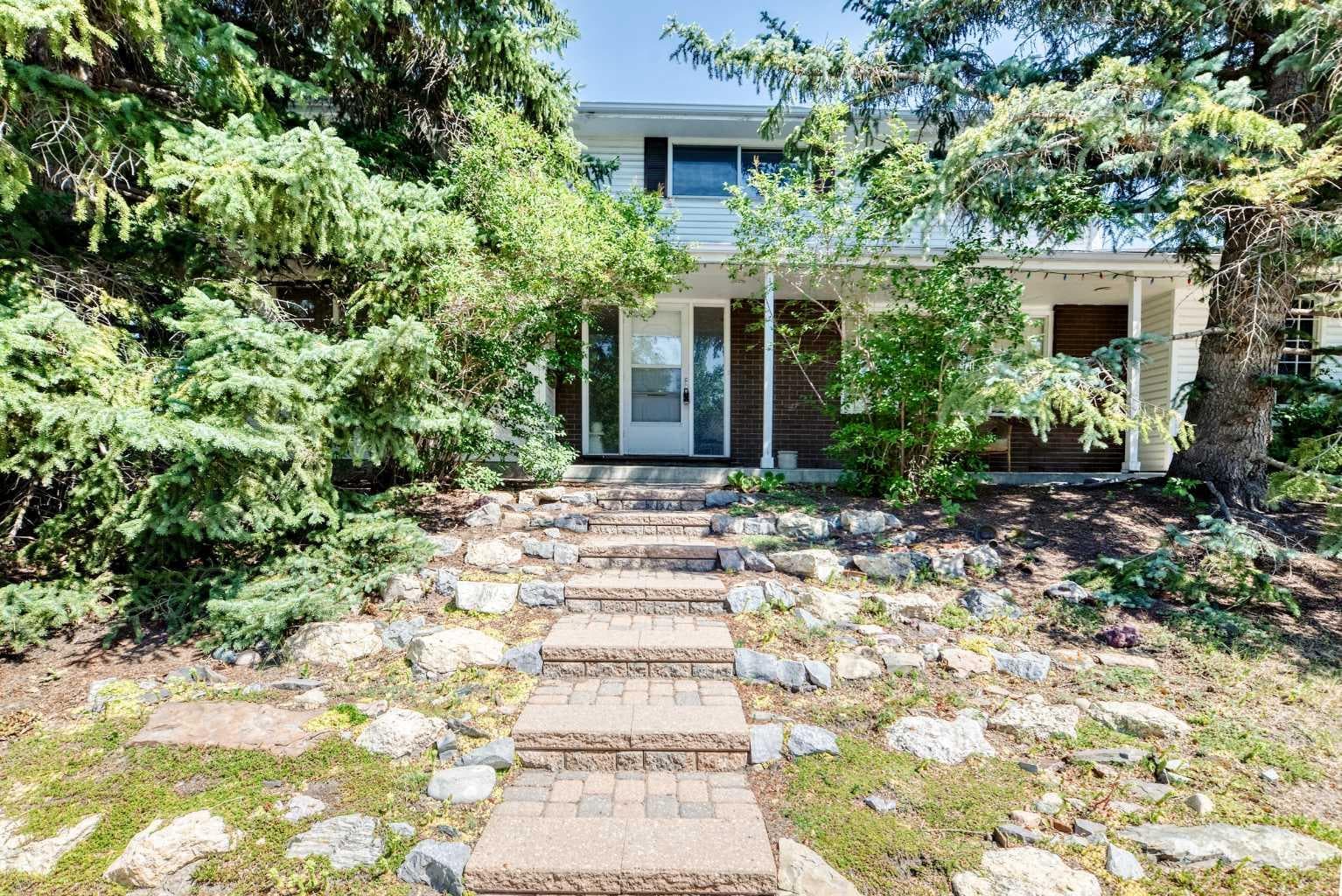 2 Varsplain Place NW — photo 1