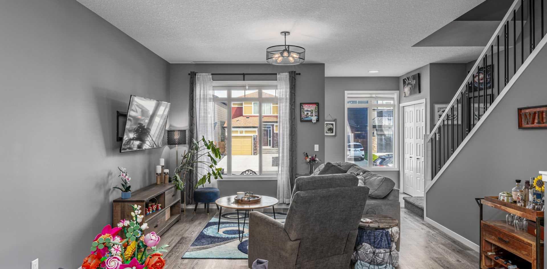 250 Belmont Heath SW — photo 3