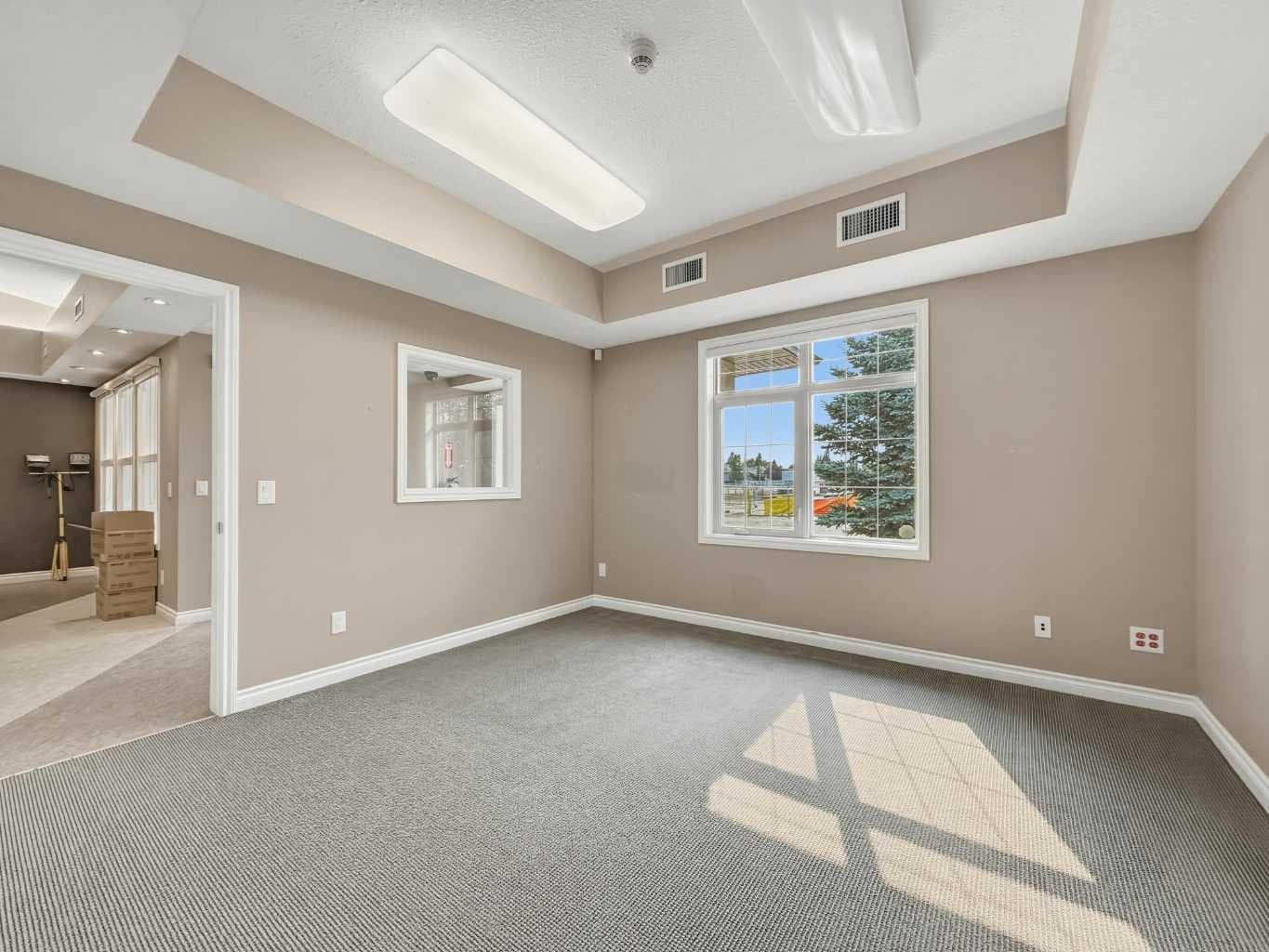 102 Strathaven Drive — photo 5