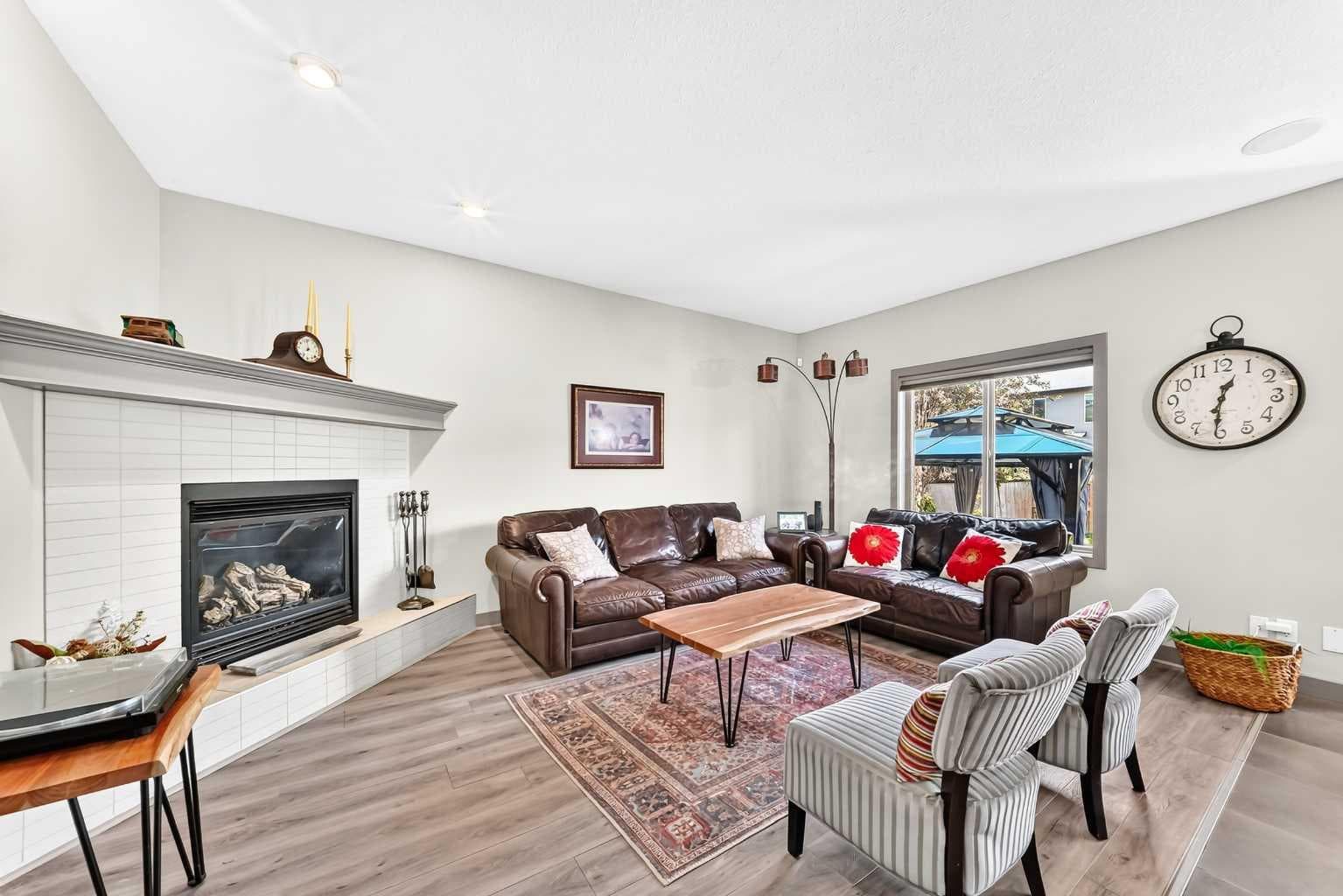 24 Brightonstone Gardens SE — photo 5