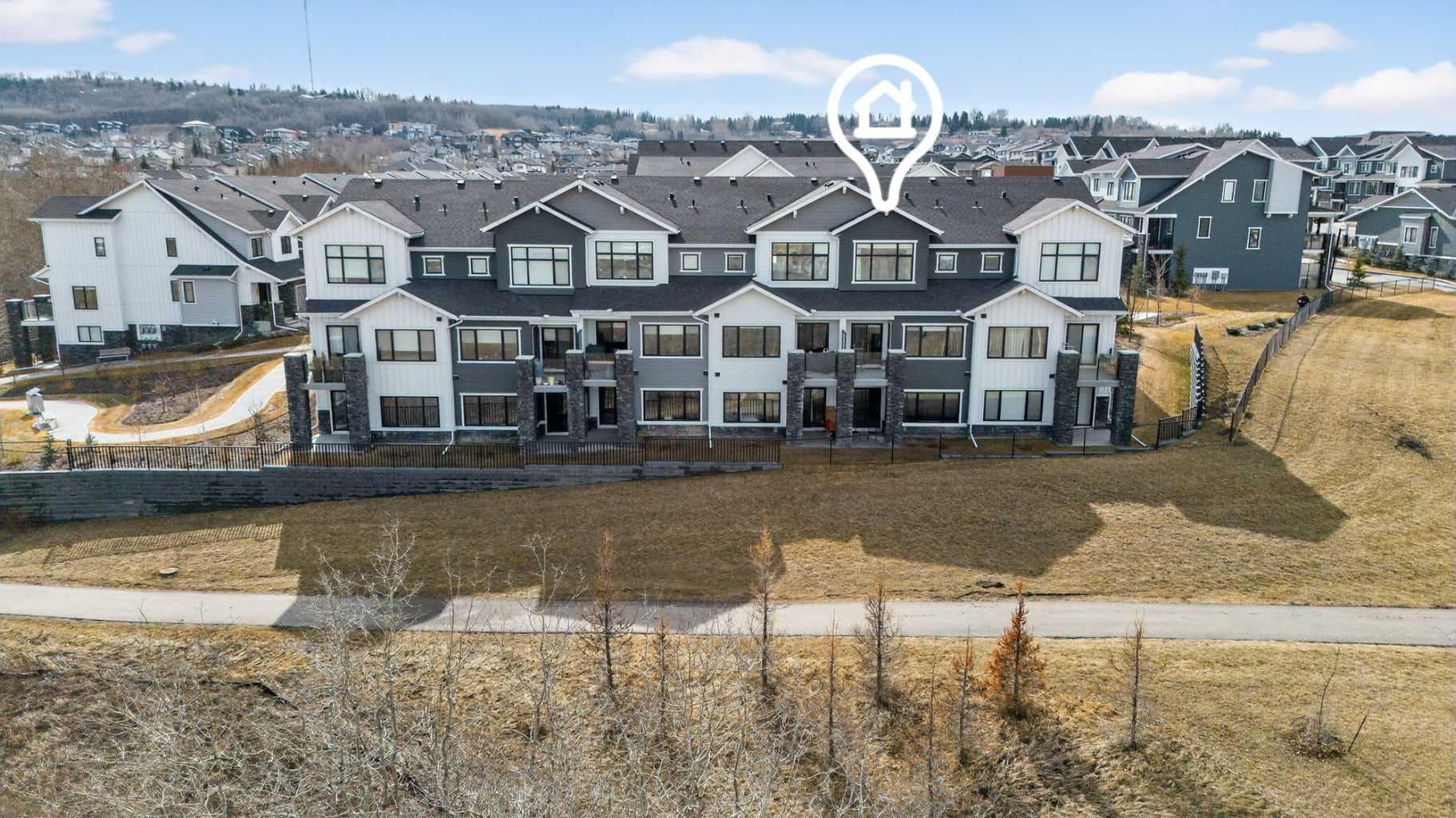 116 Crestridge Common SW — photo 3