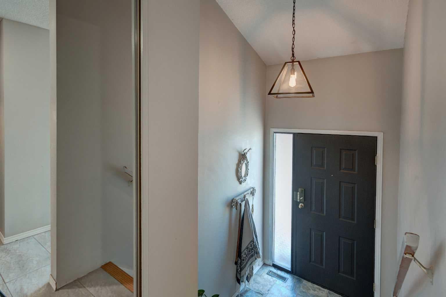 103, 1305 Glenmore Trail SW — photo 3