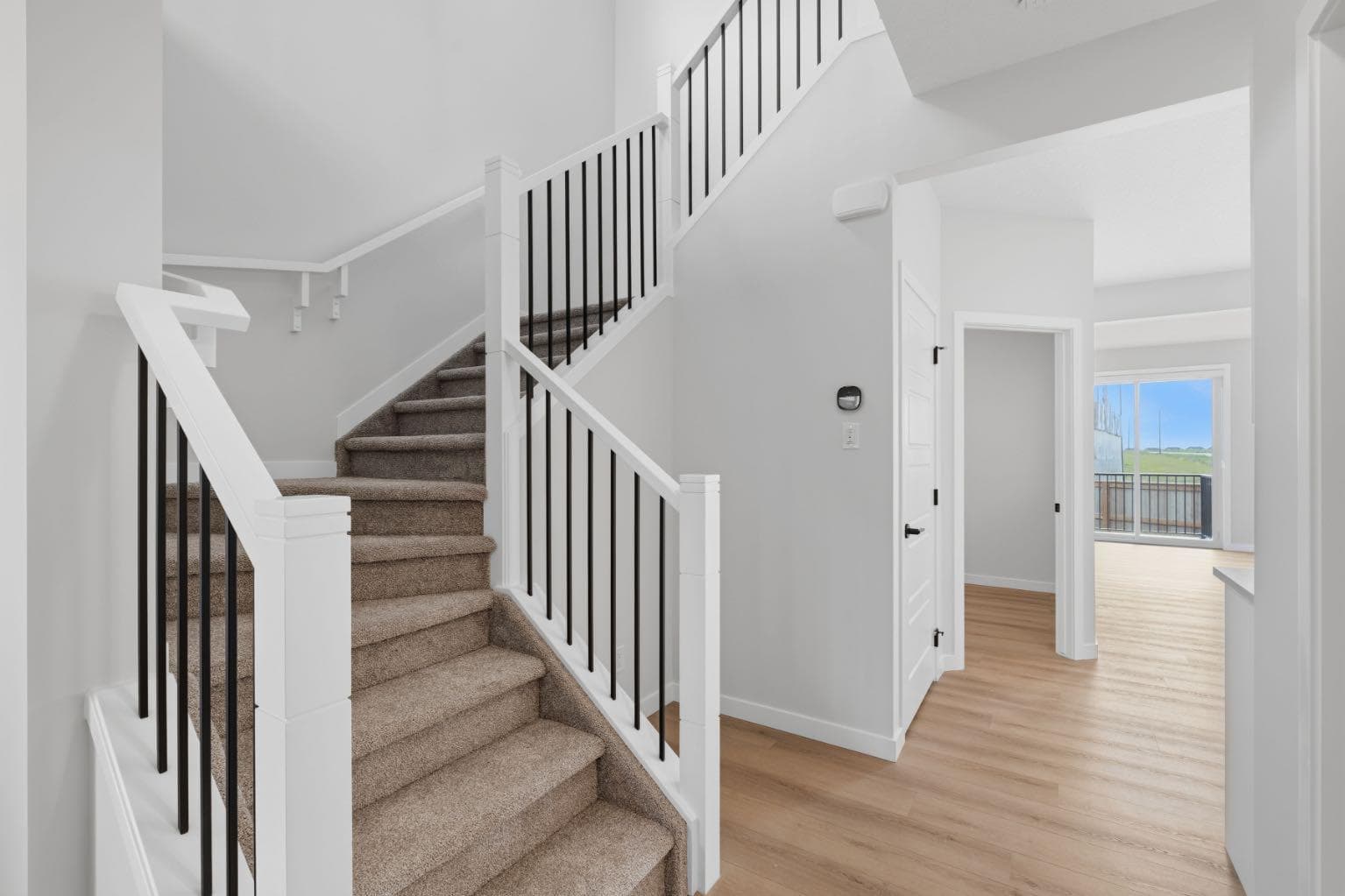 212 Lewiston Landing NE — photo 3