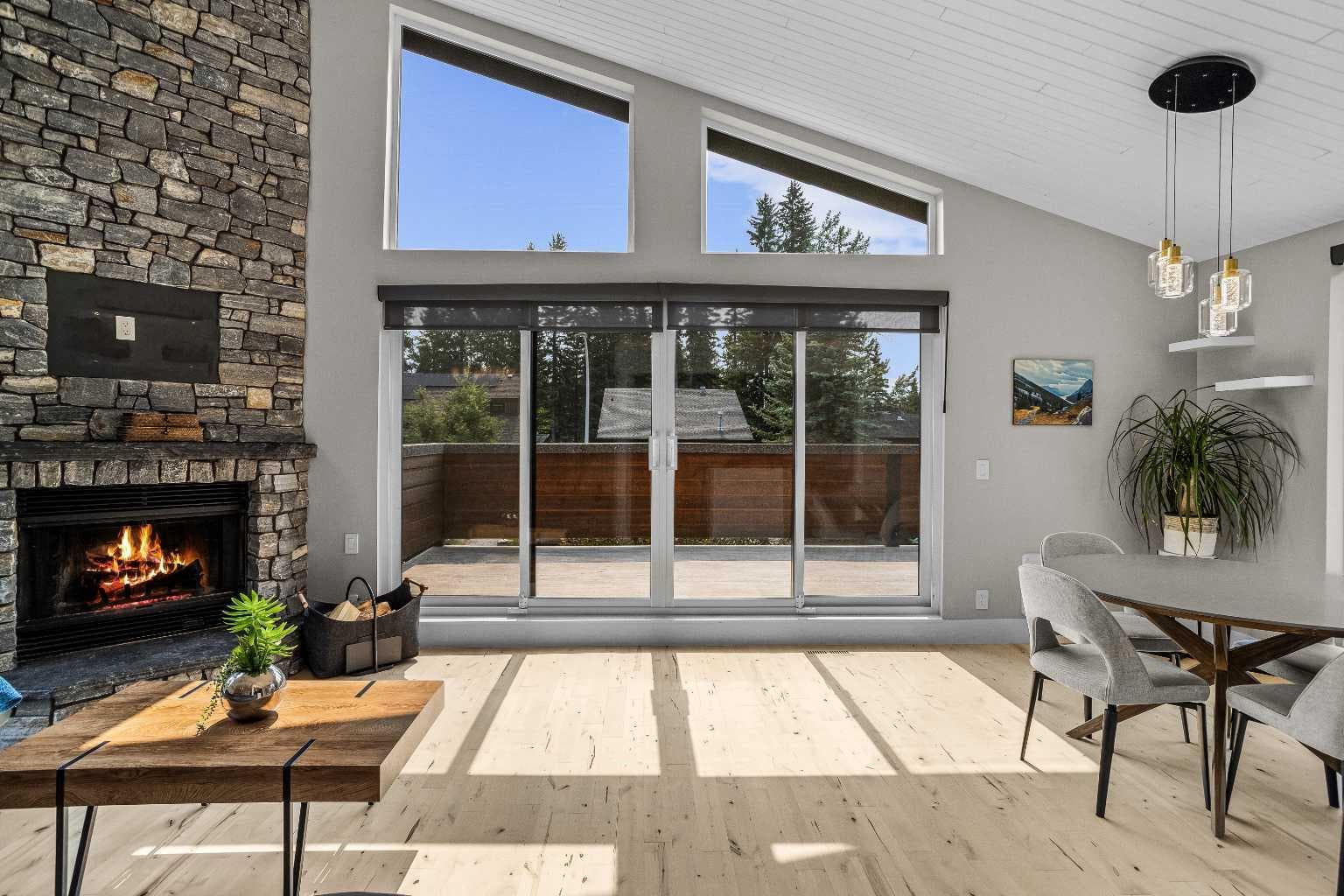 610 Larch Place — photo 2