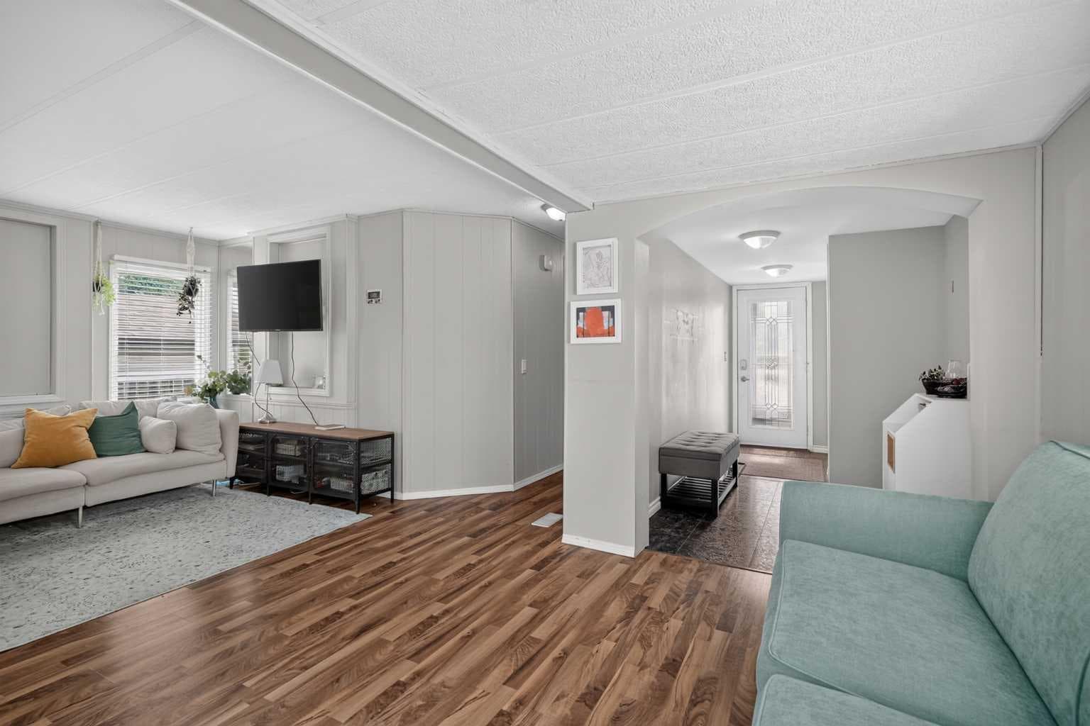 913 Spring Haven Court SE — photo 4