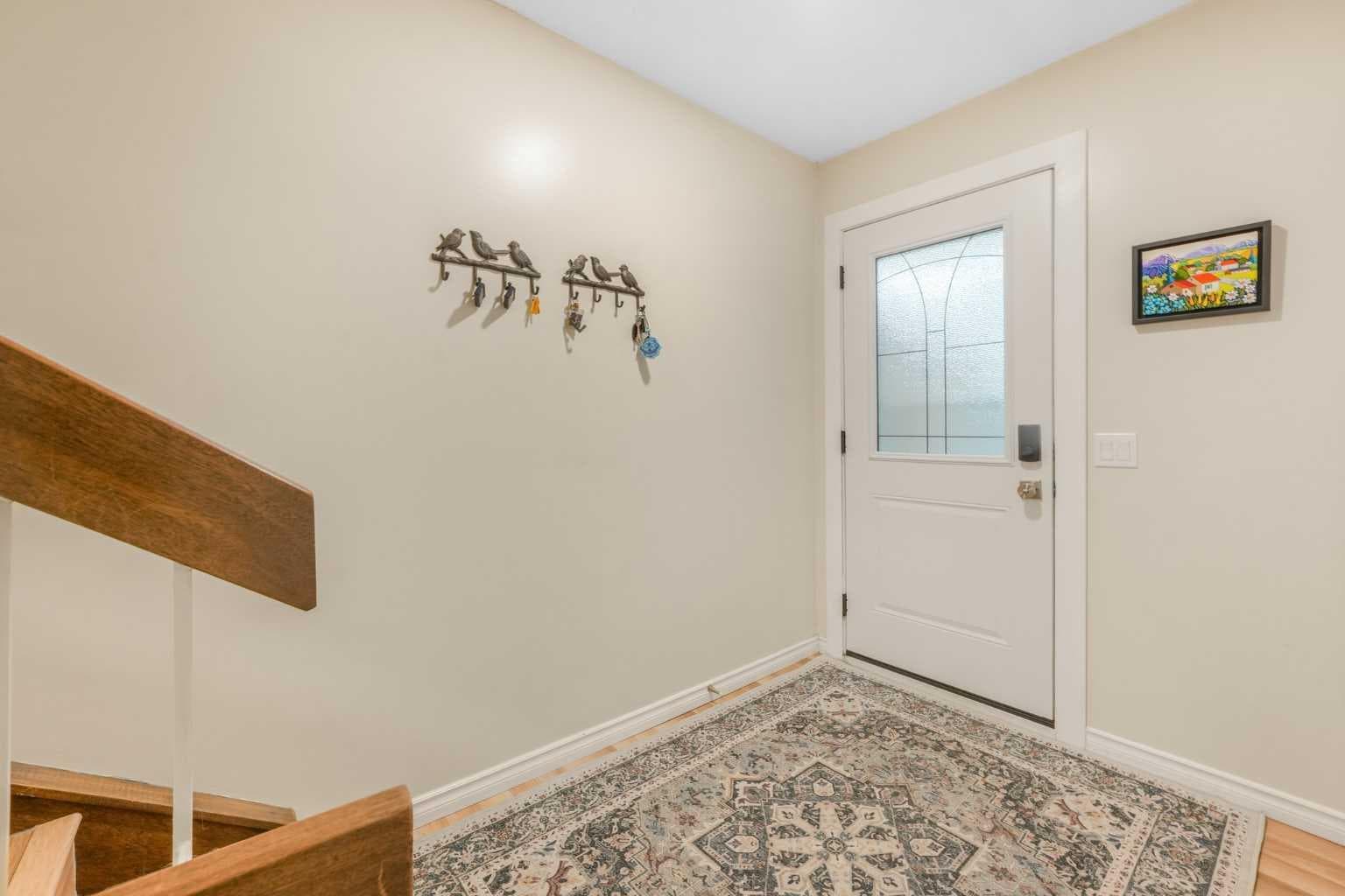 70 Brae Glen Lane SW — photo 5