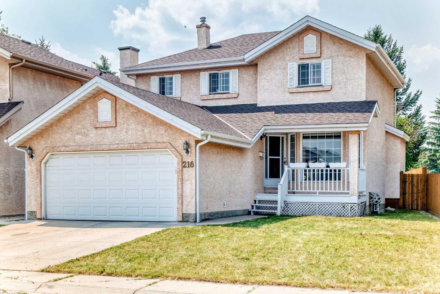 216 Millbank Road SW — photo 1