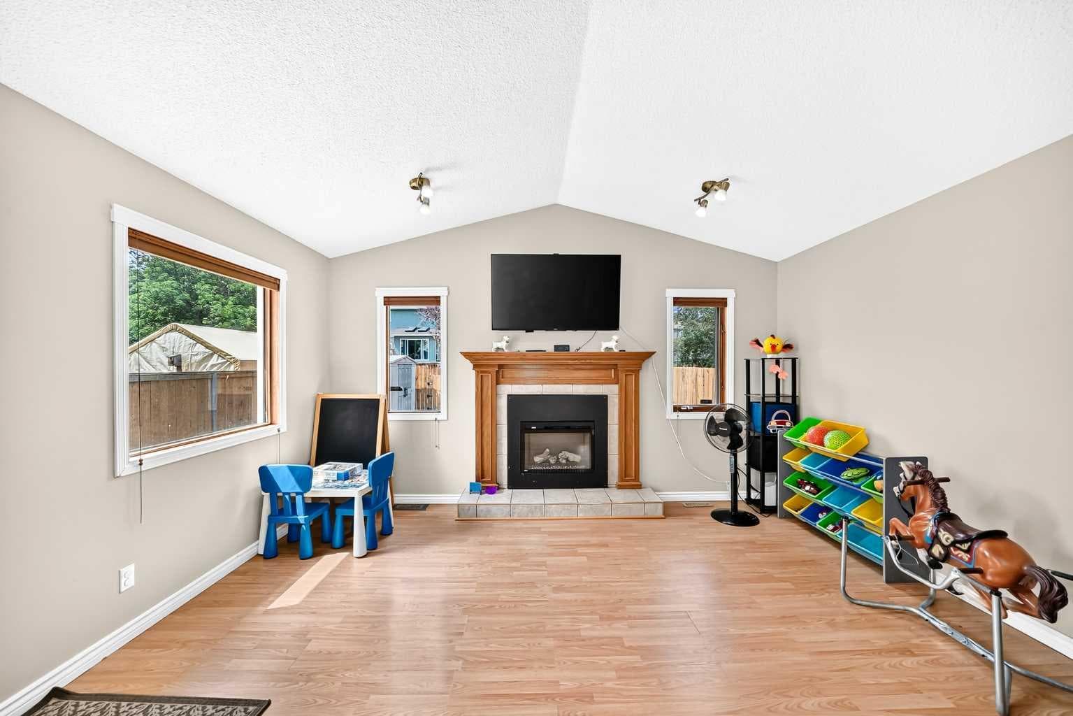 216 Millbank Road SW — photo 5
