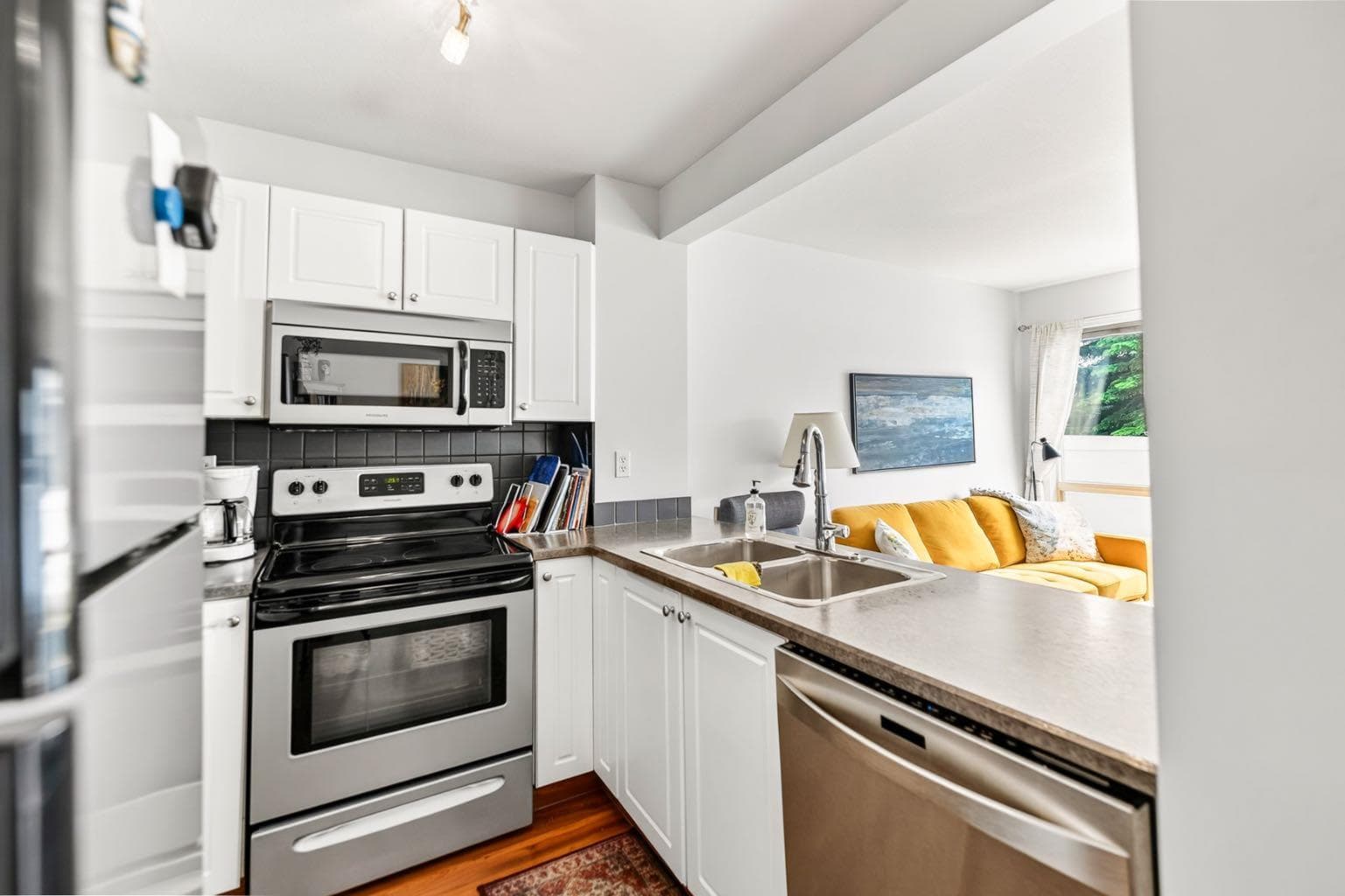 24, 6300 Orr Drive — photo 4