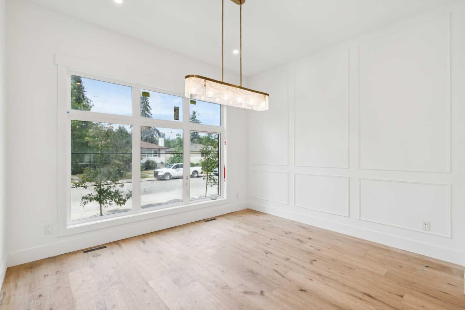 2609 5 Avenue NW — photo 4