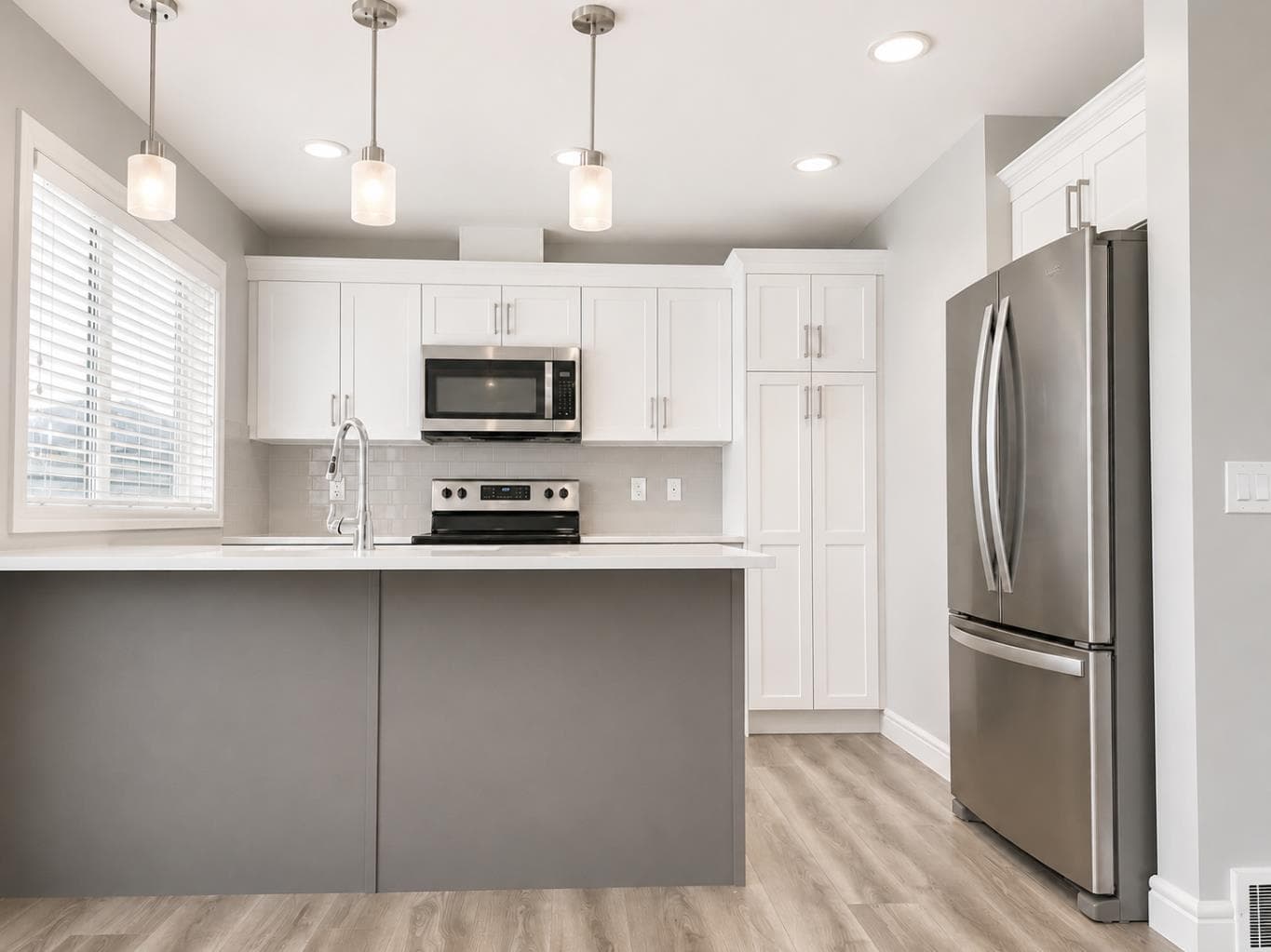 580 Savanna Boulevard — photo 1