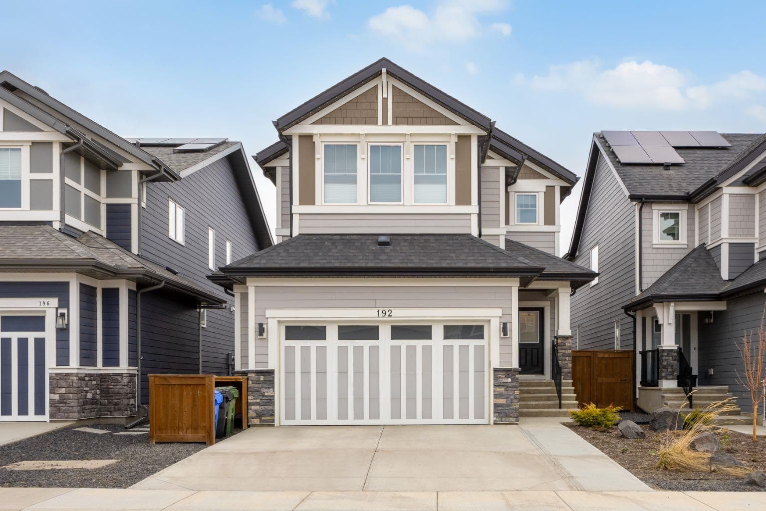 192 Magnolia Manor SE — photo 1