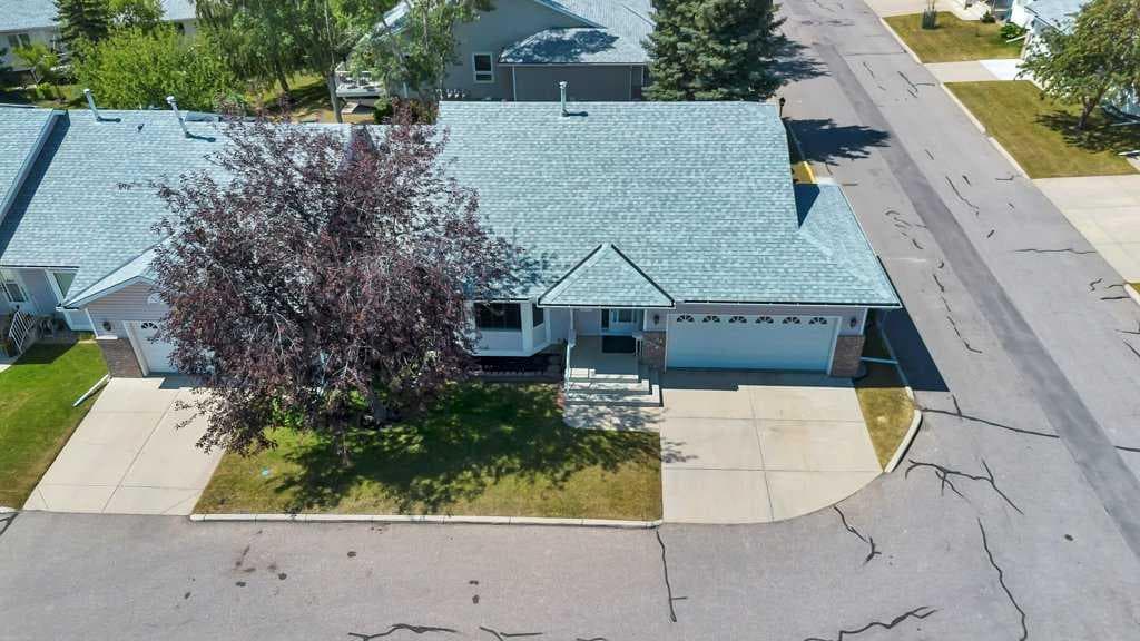 33 Riverview Point SE — photo 4