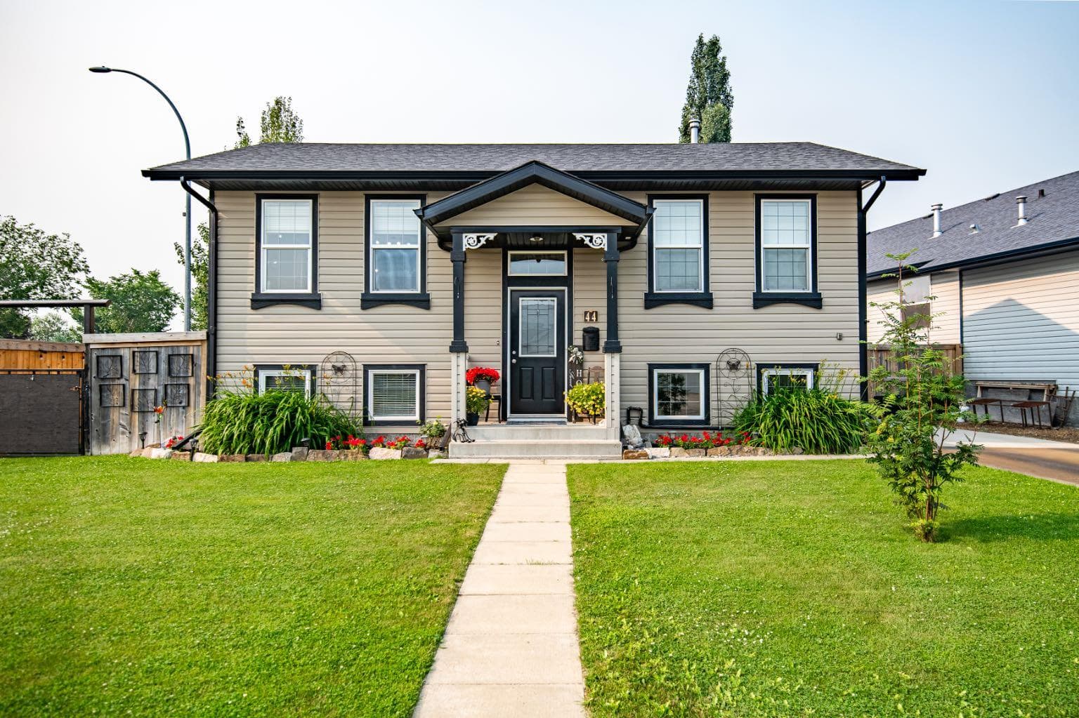 44 Duncan Street — photo 1