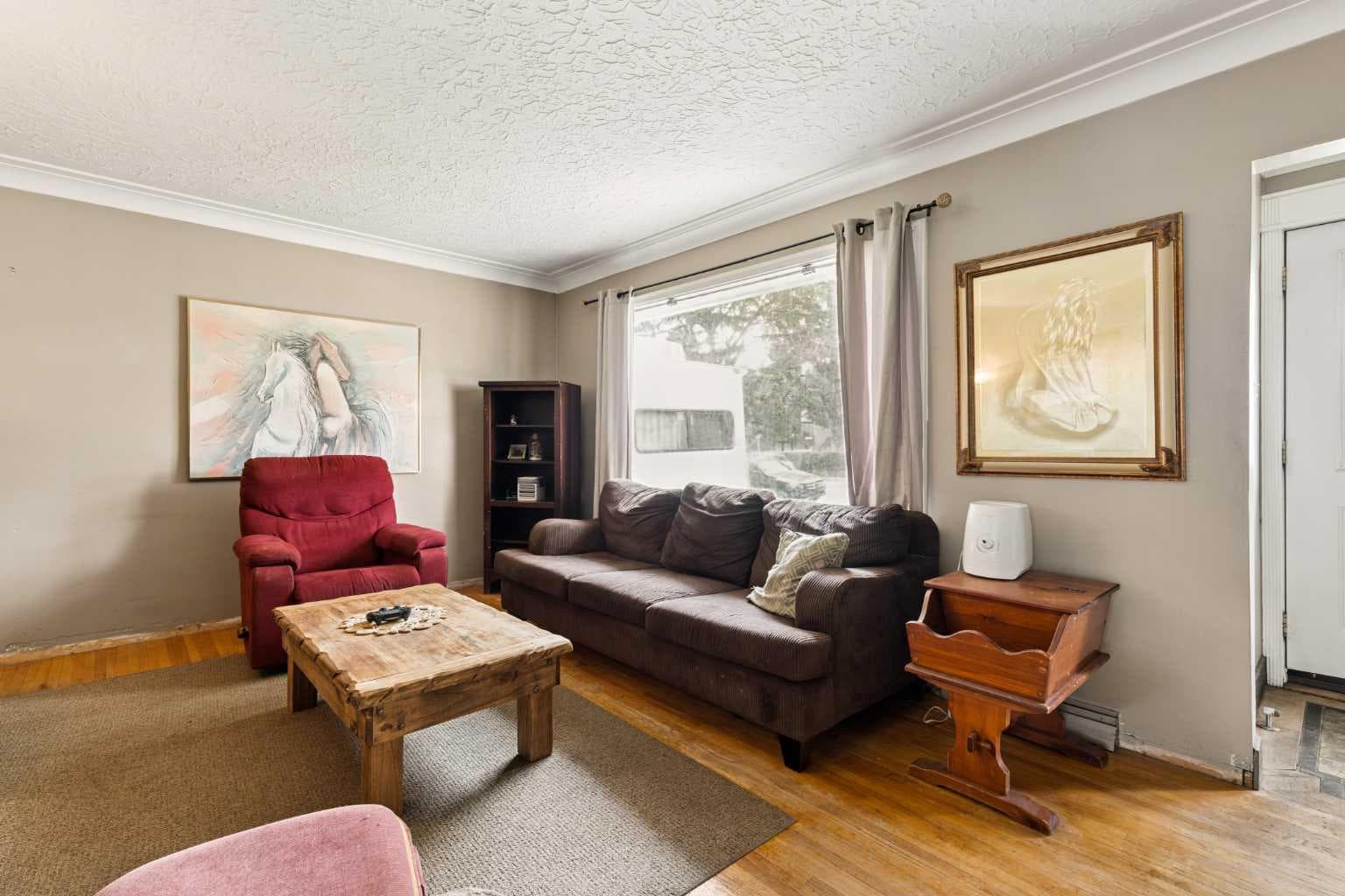 440 36 Avenue NW — photo 3