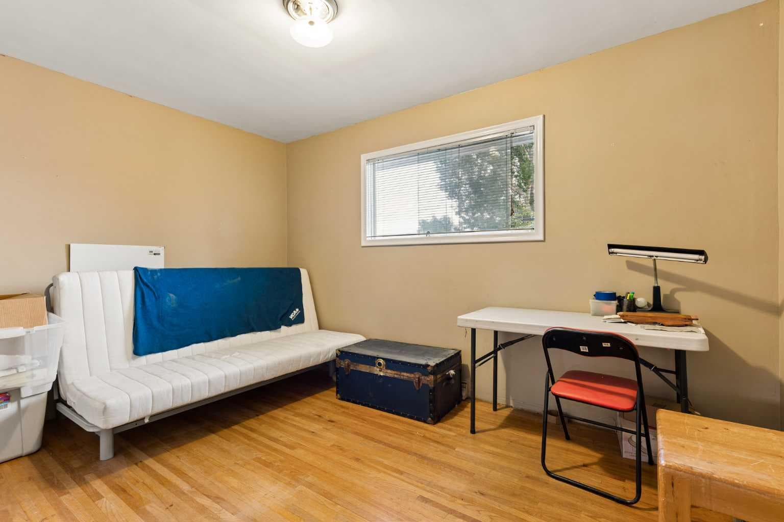 440 36 Avenue NW — photo 5