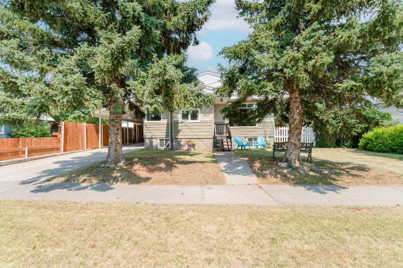 855 Mountain Street — photo 1