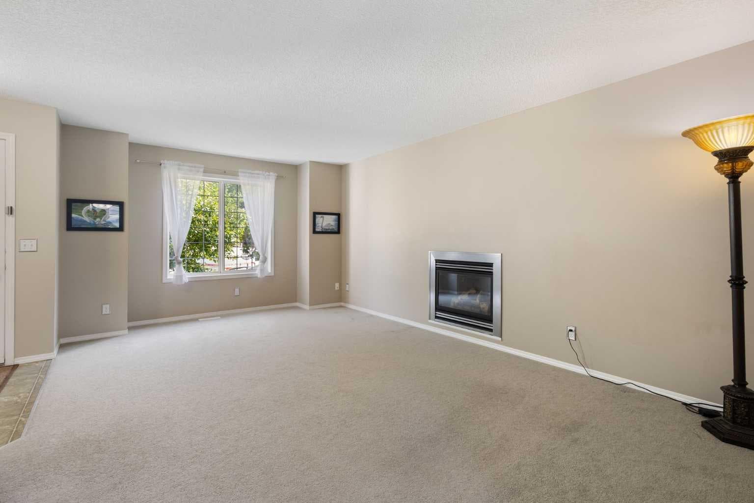 49 Evermeadow Manor SW — photo 5