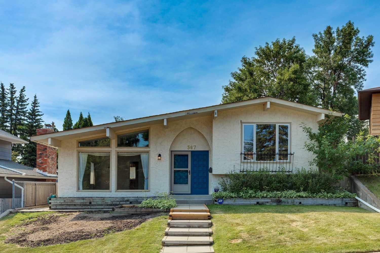 567 Parkridge Drive SE — photo 1