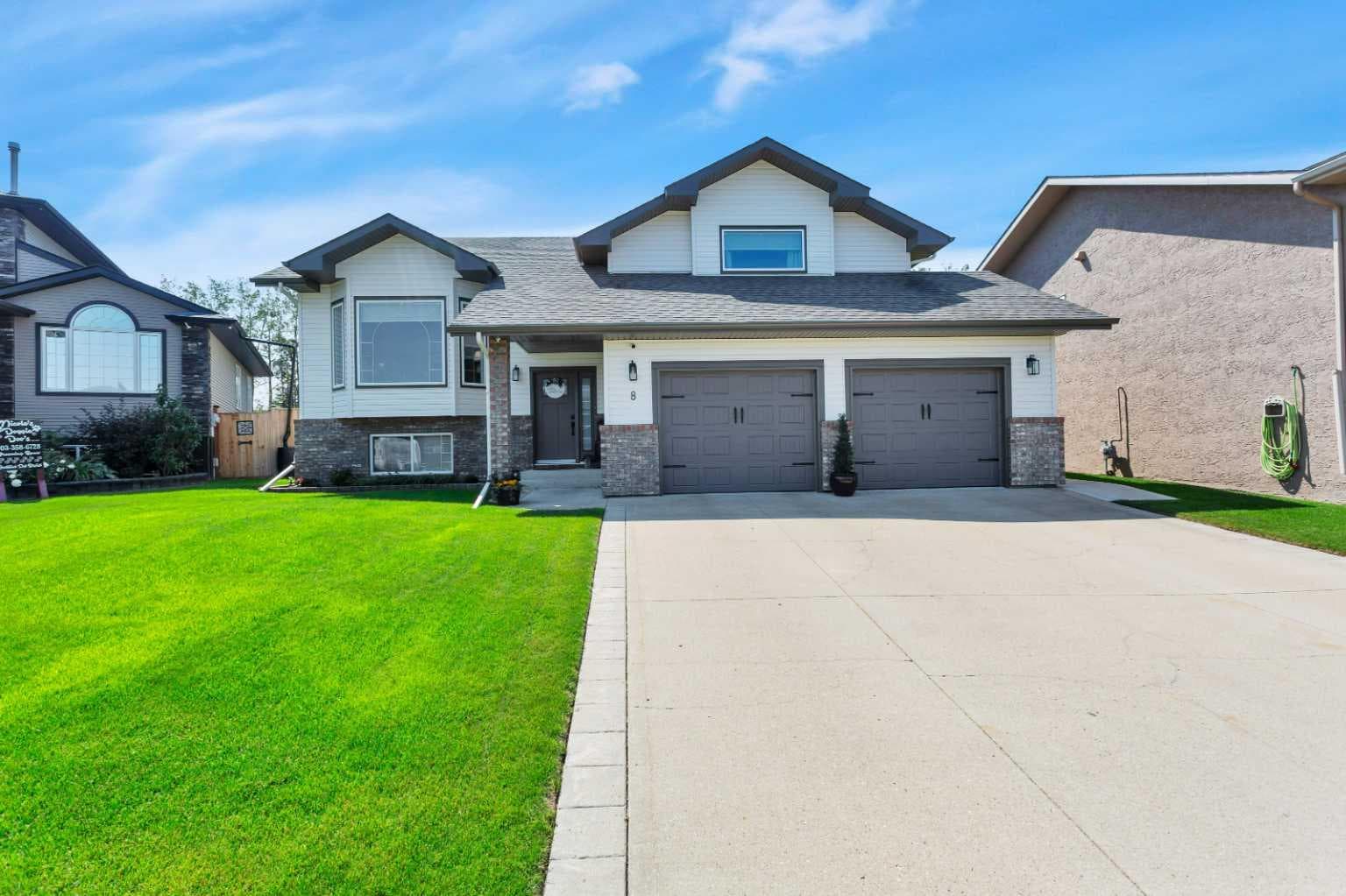 Detached in Pierview