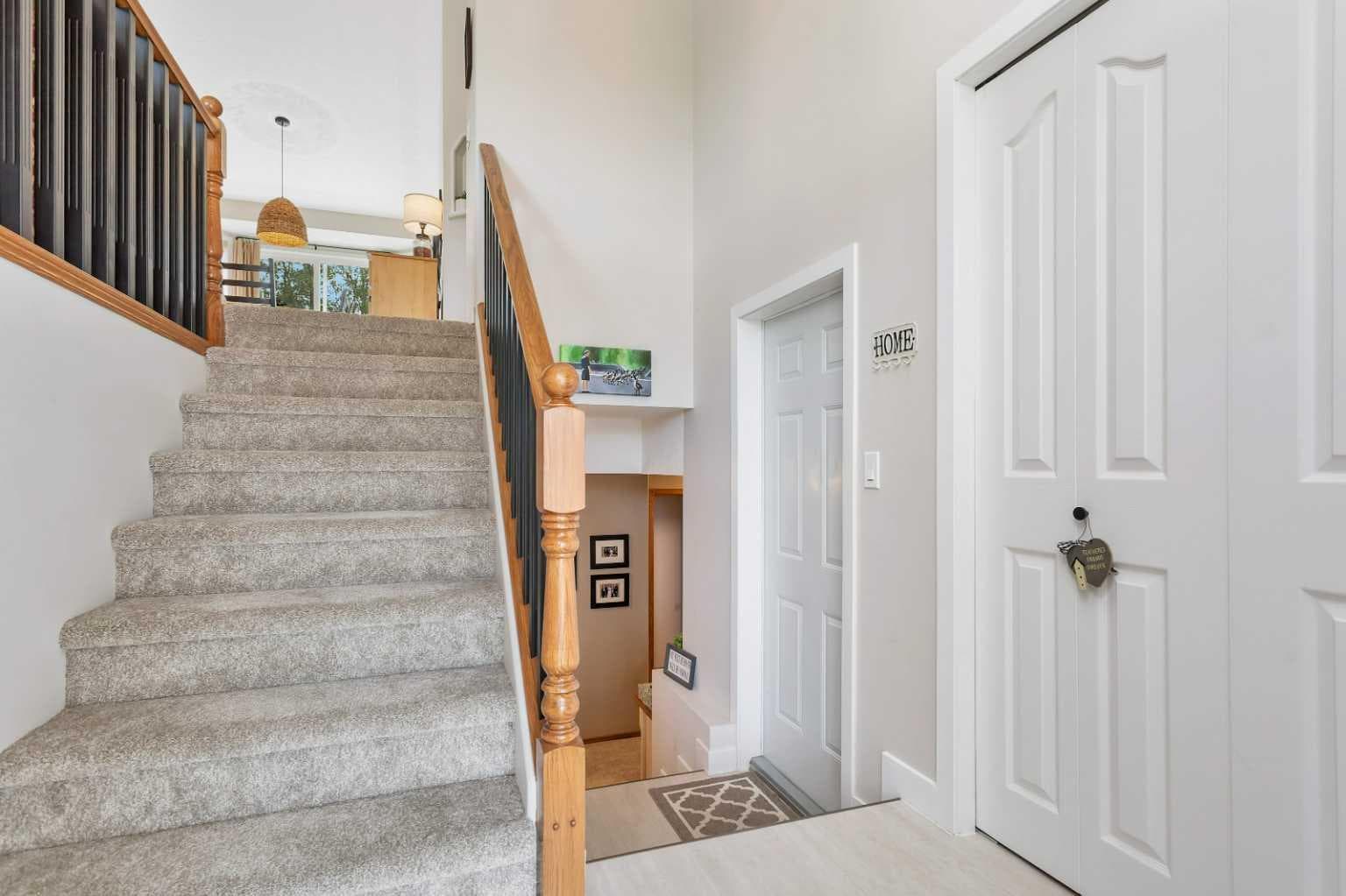8 Pritchard Close — photo 3