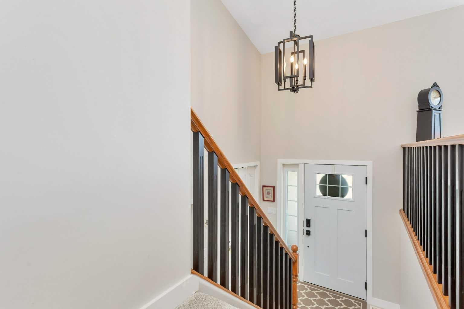 8 Pritchard Close — photo 4