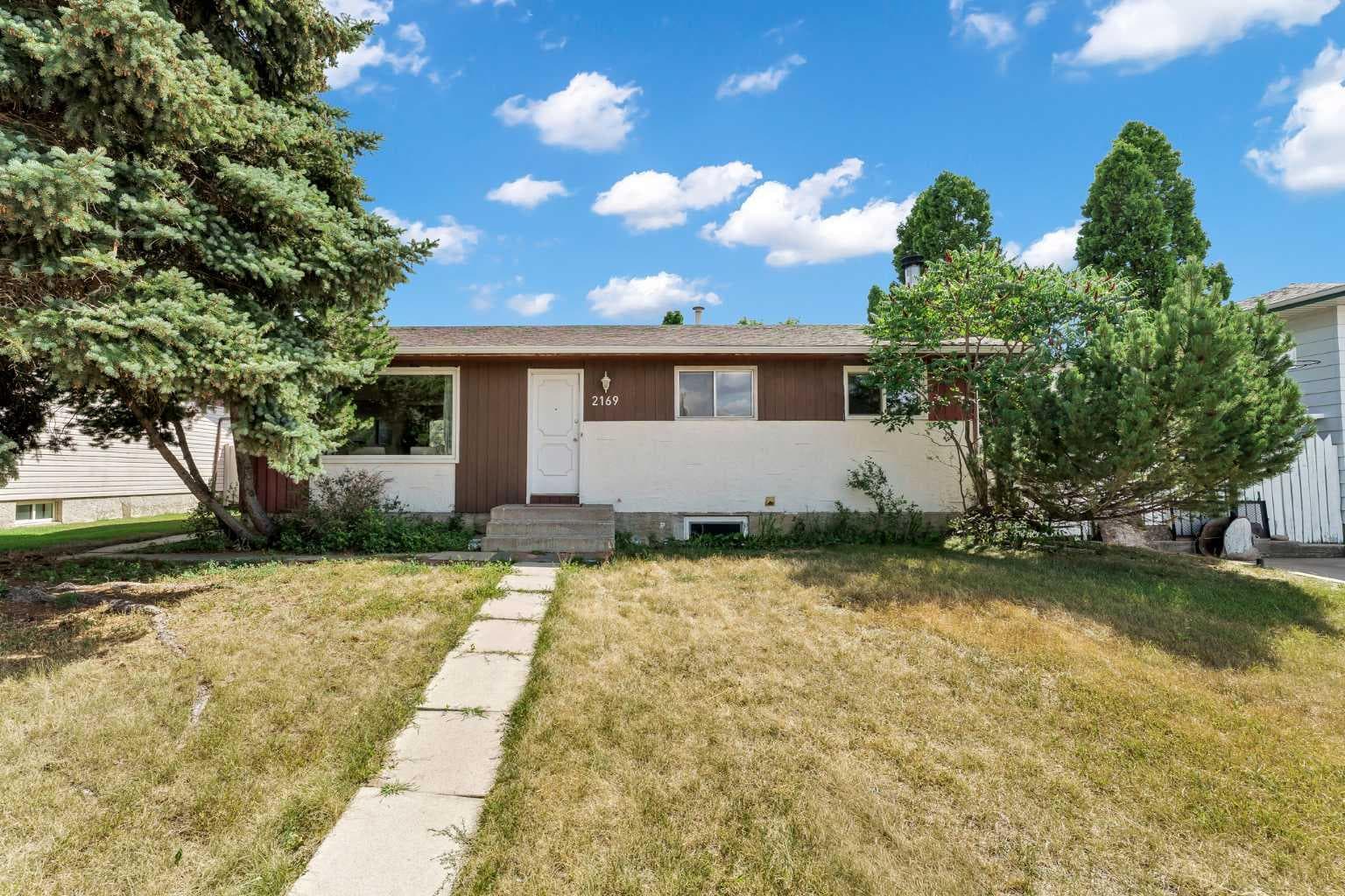 2169 Hawke Crescent NE — photo 1
