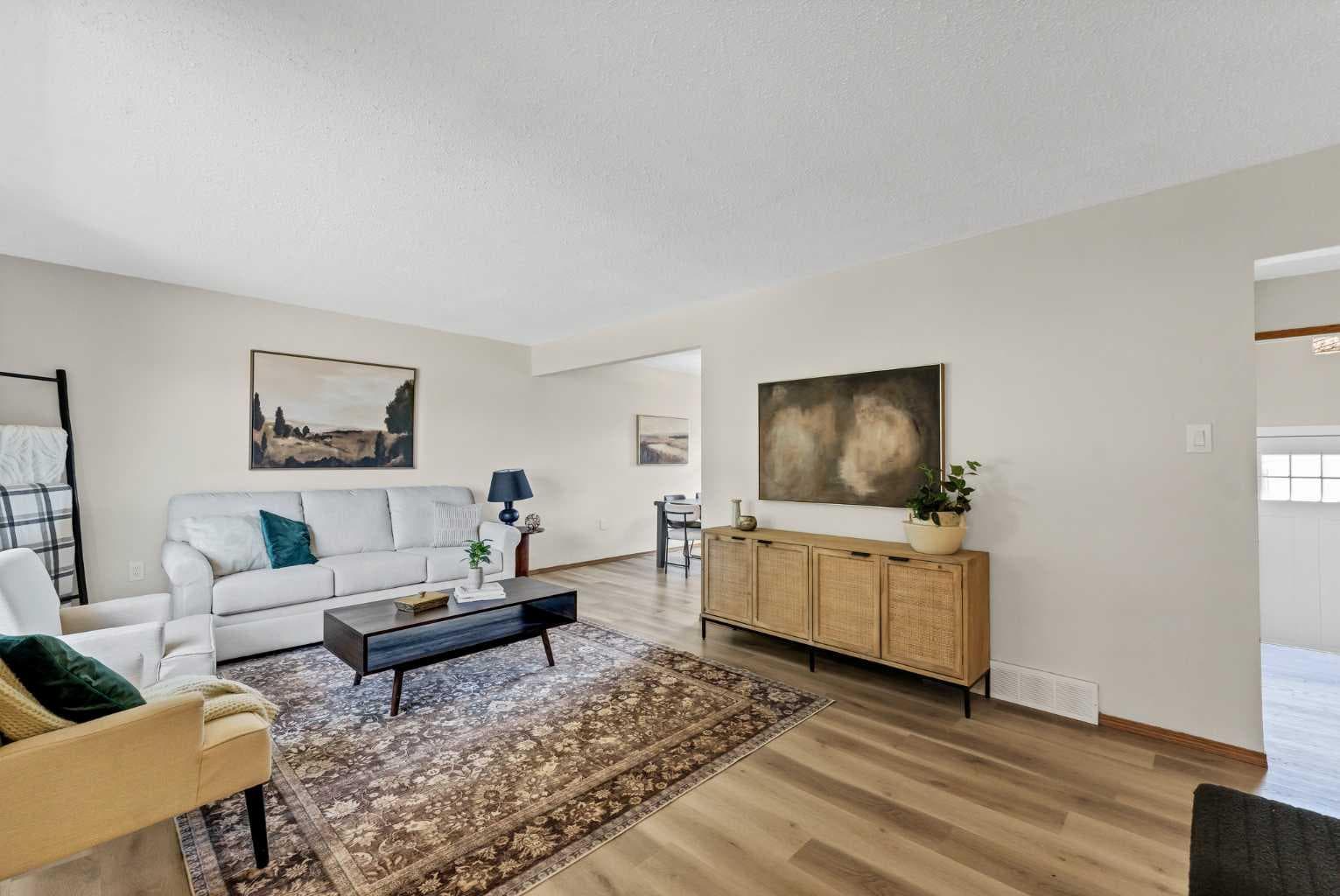 2169 Hawke Crescent NE — photo 4
