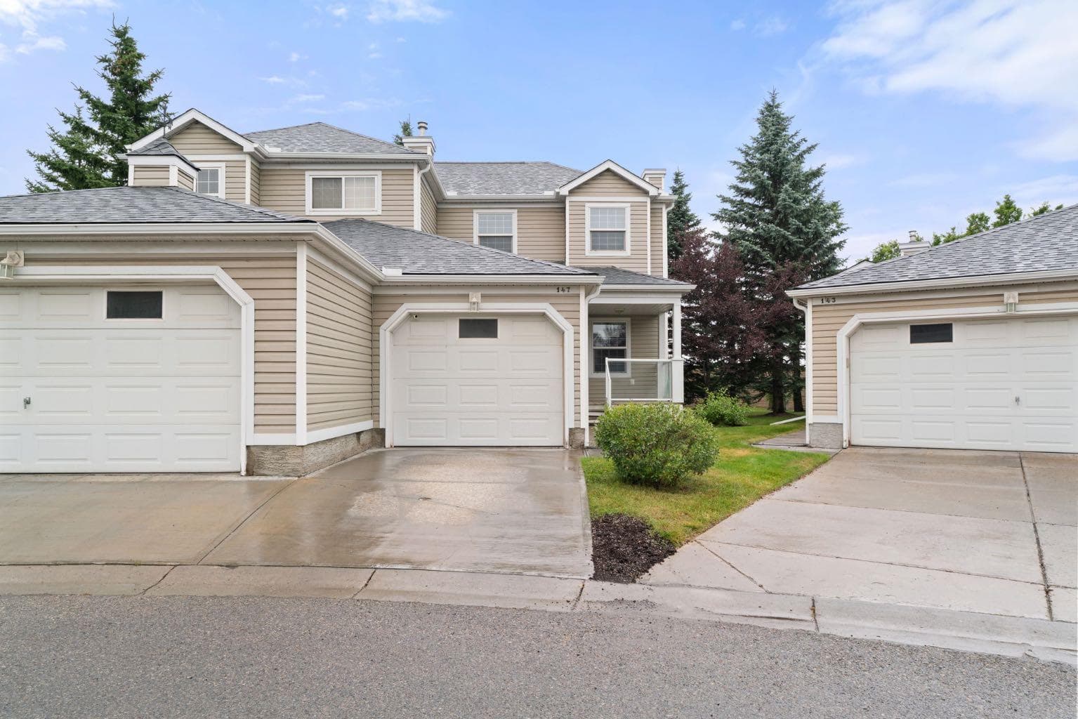 147, 7707 Martha's Haven Park NE — photo 1