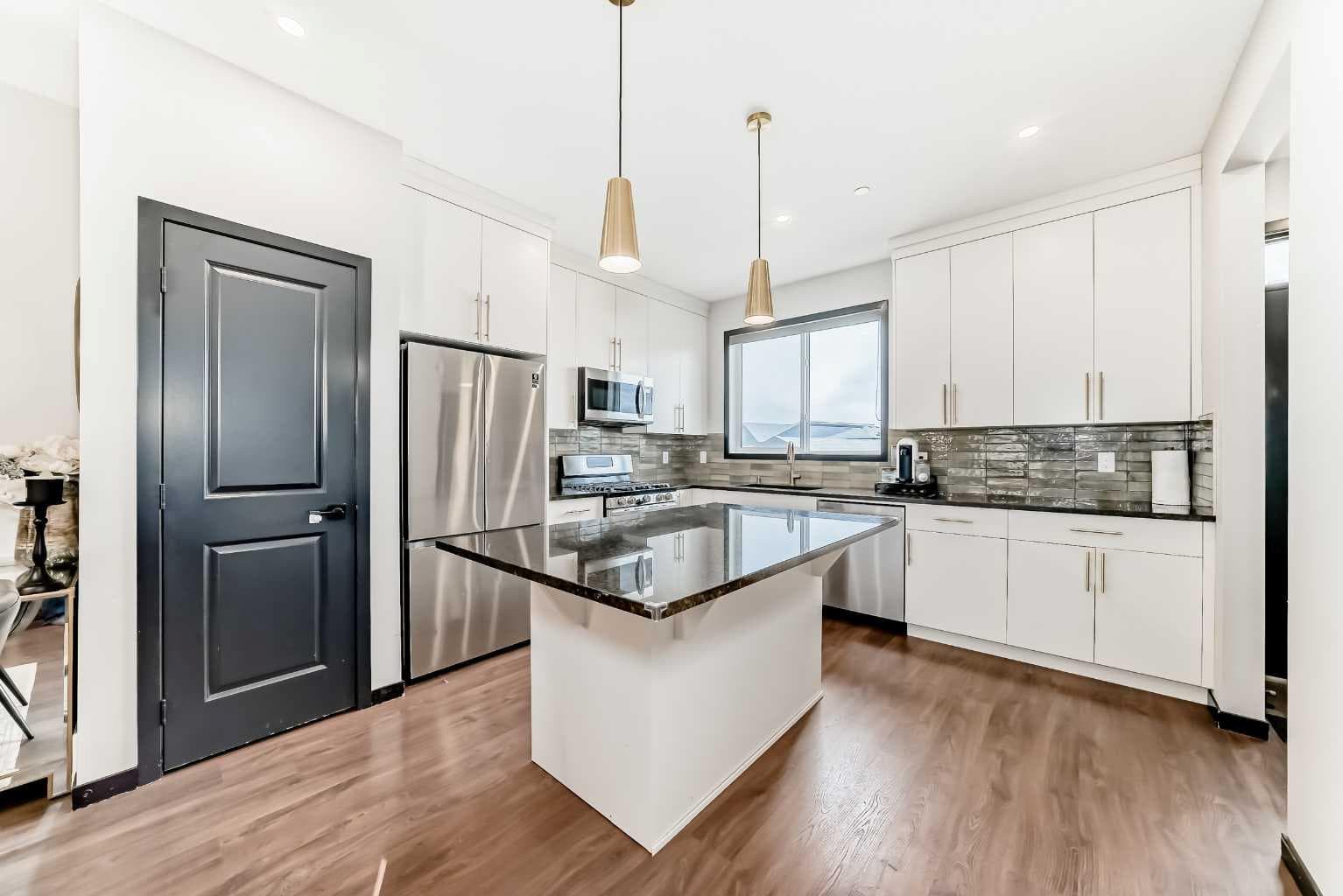 36 Howse Heights NE — photo 3