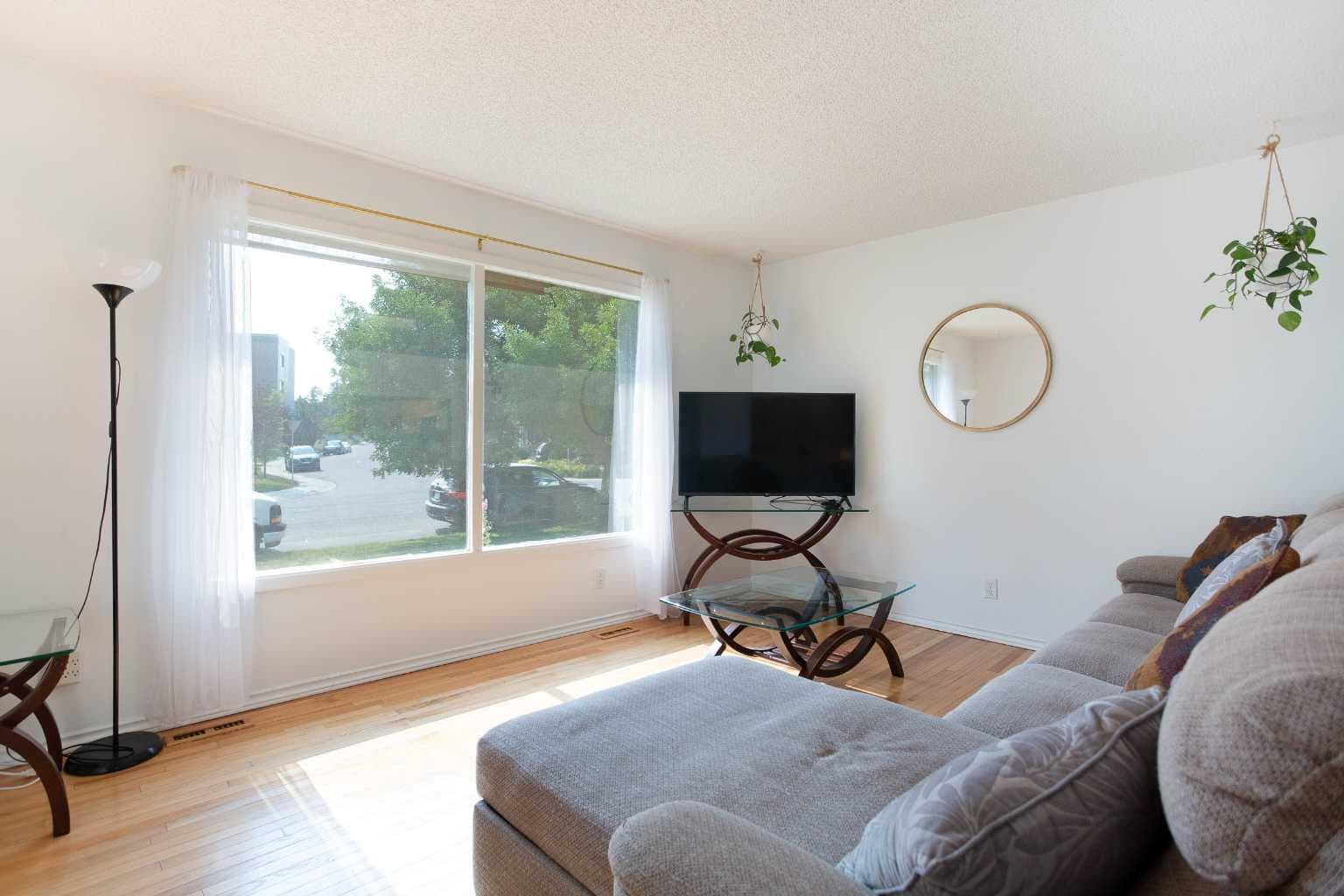 235 Templemont Drive NE — photo 4