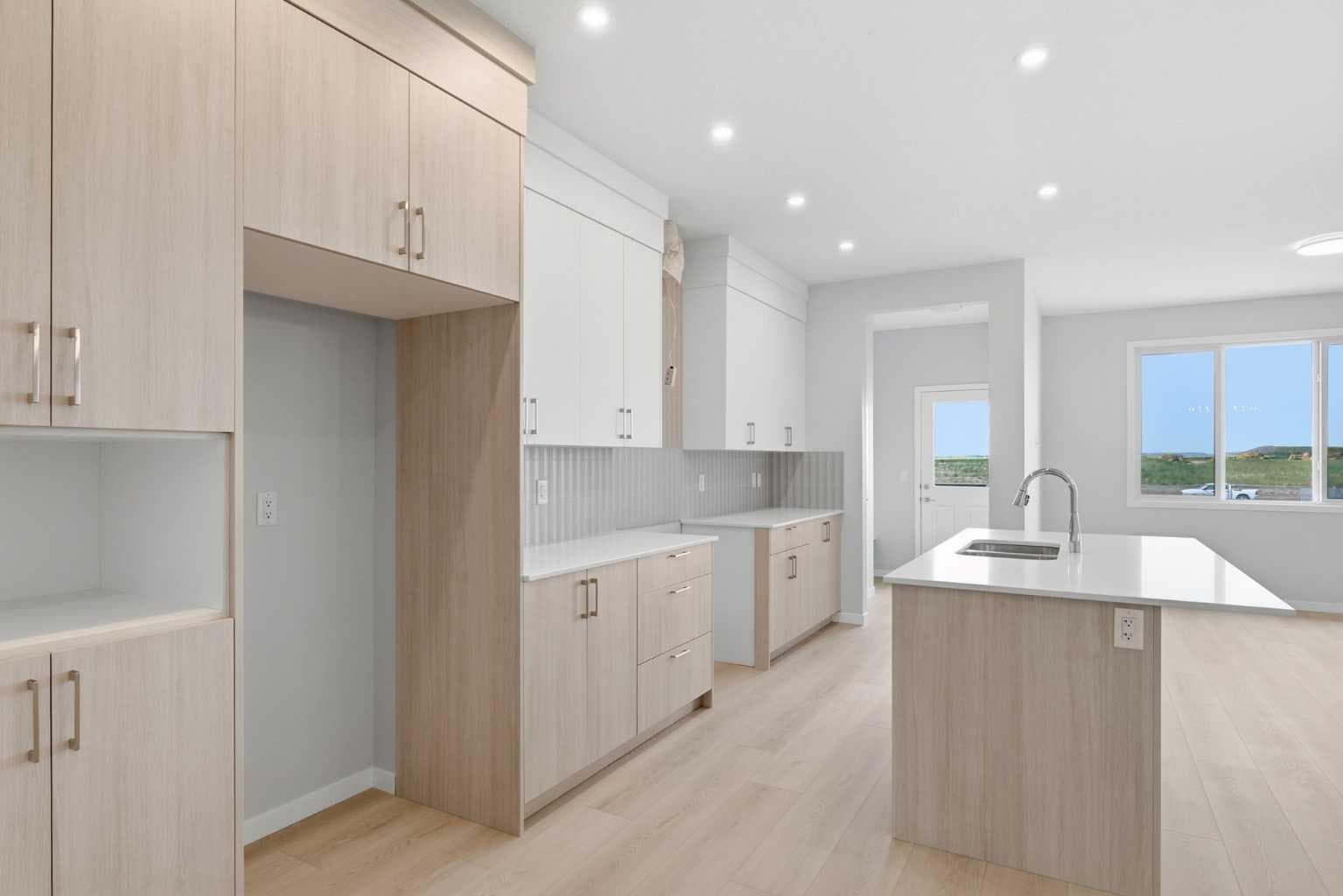 37 Rosemary Gardens SE — photo 5